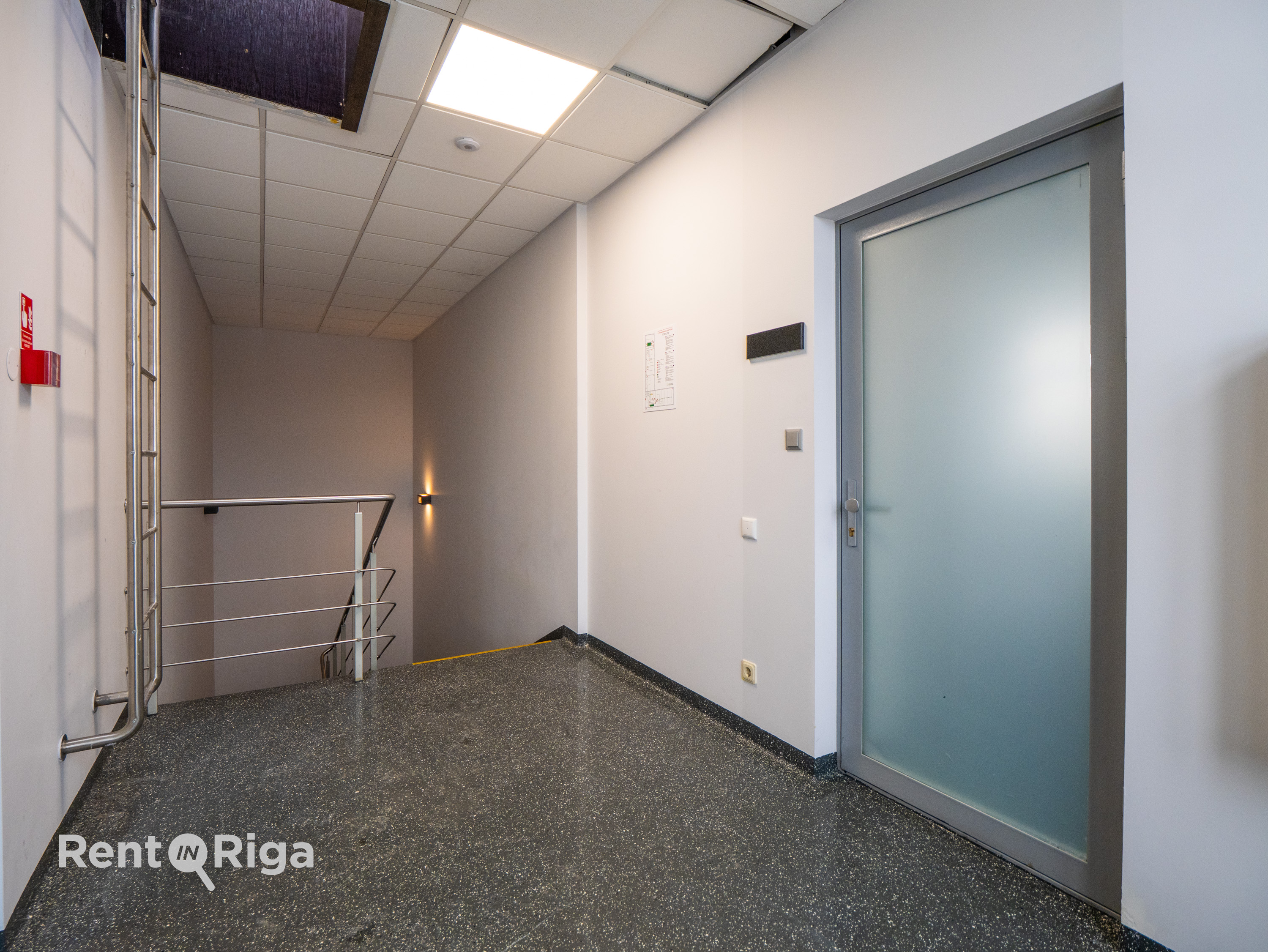 Iznomā biroju, Dēļu iela - Attēls 1