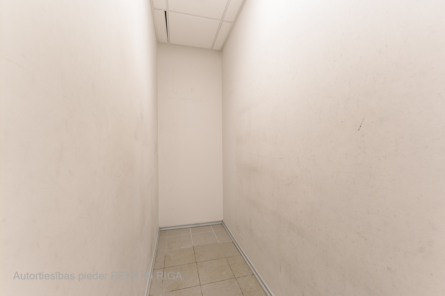 Iznomā biroju, Dēļu iela - Attēls 1