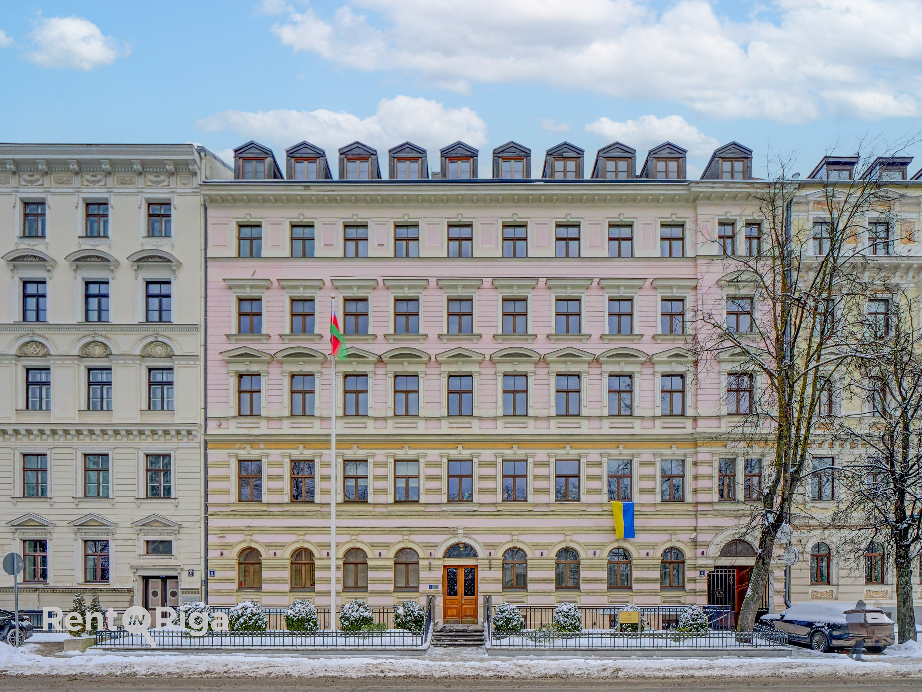 Izīrē dzīvokli, Raiņa bulvāris 2 - Attēls 1