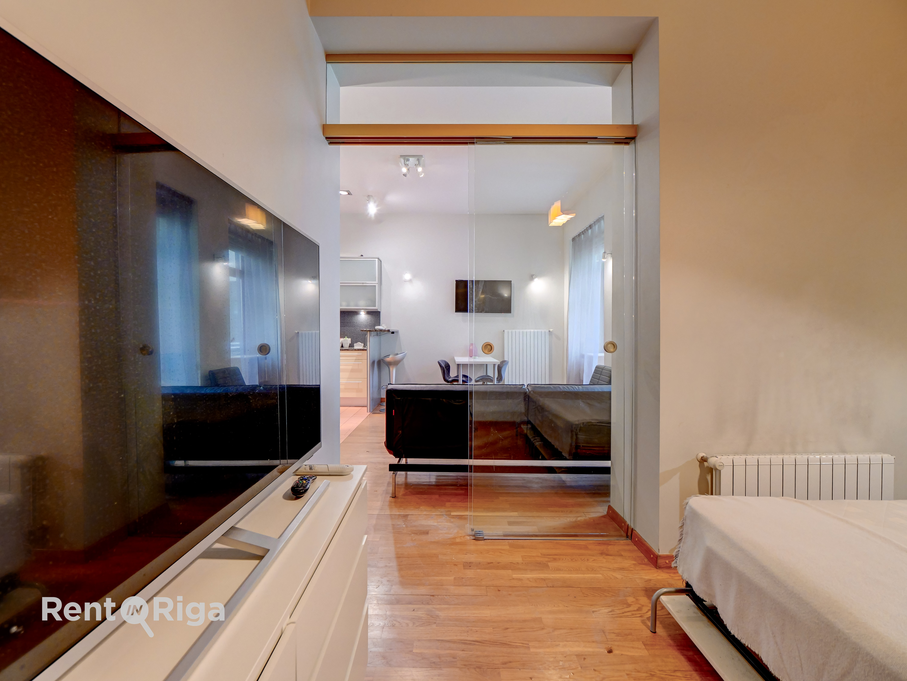 Izīrē dzīvokli, Raiņa bulvāris 2 - Attēls 1