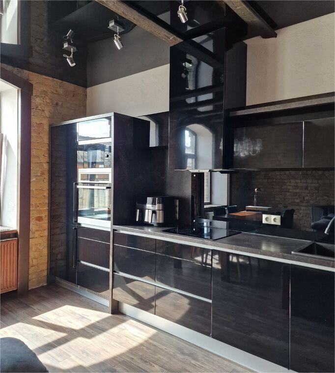 Izīrē dzīvokli, Visvalža iela 1 - Attēls 1