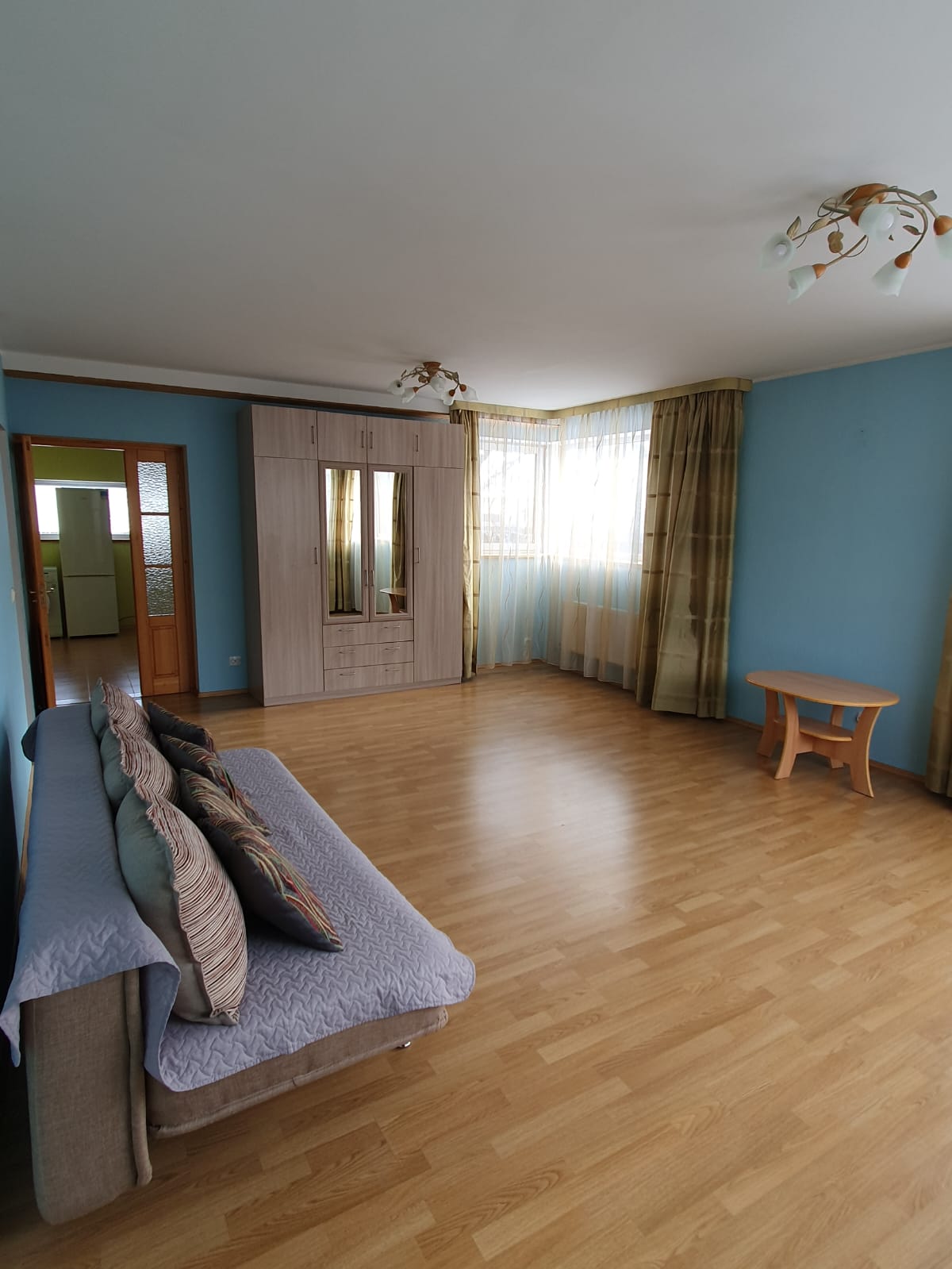 Pārdod māju, Steigas iela - Attēls 1