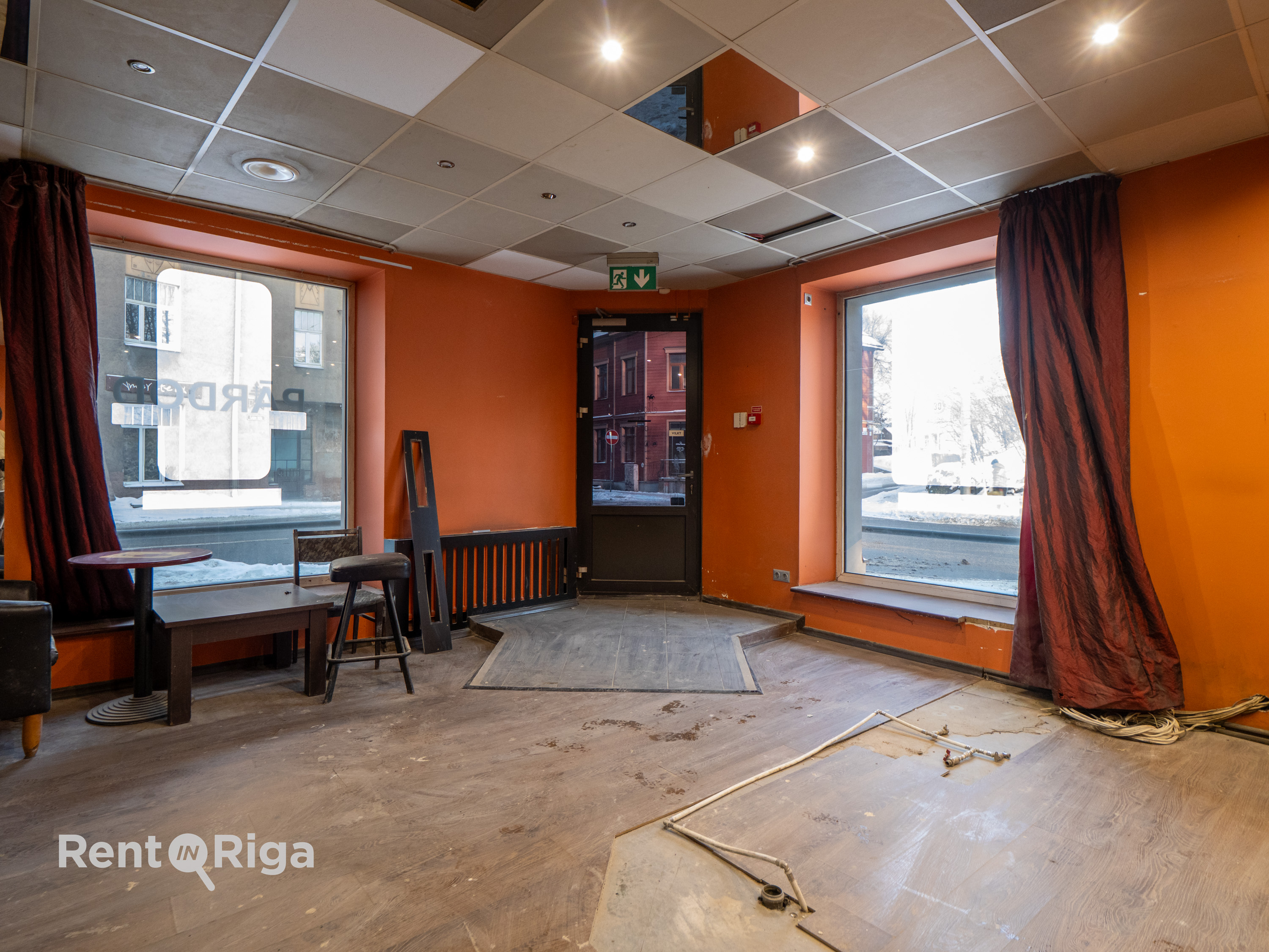 Pārdod tirdzniecības telpas, Nometņu iela - Attēls 1