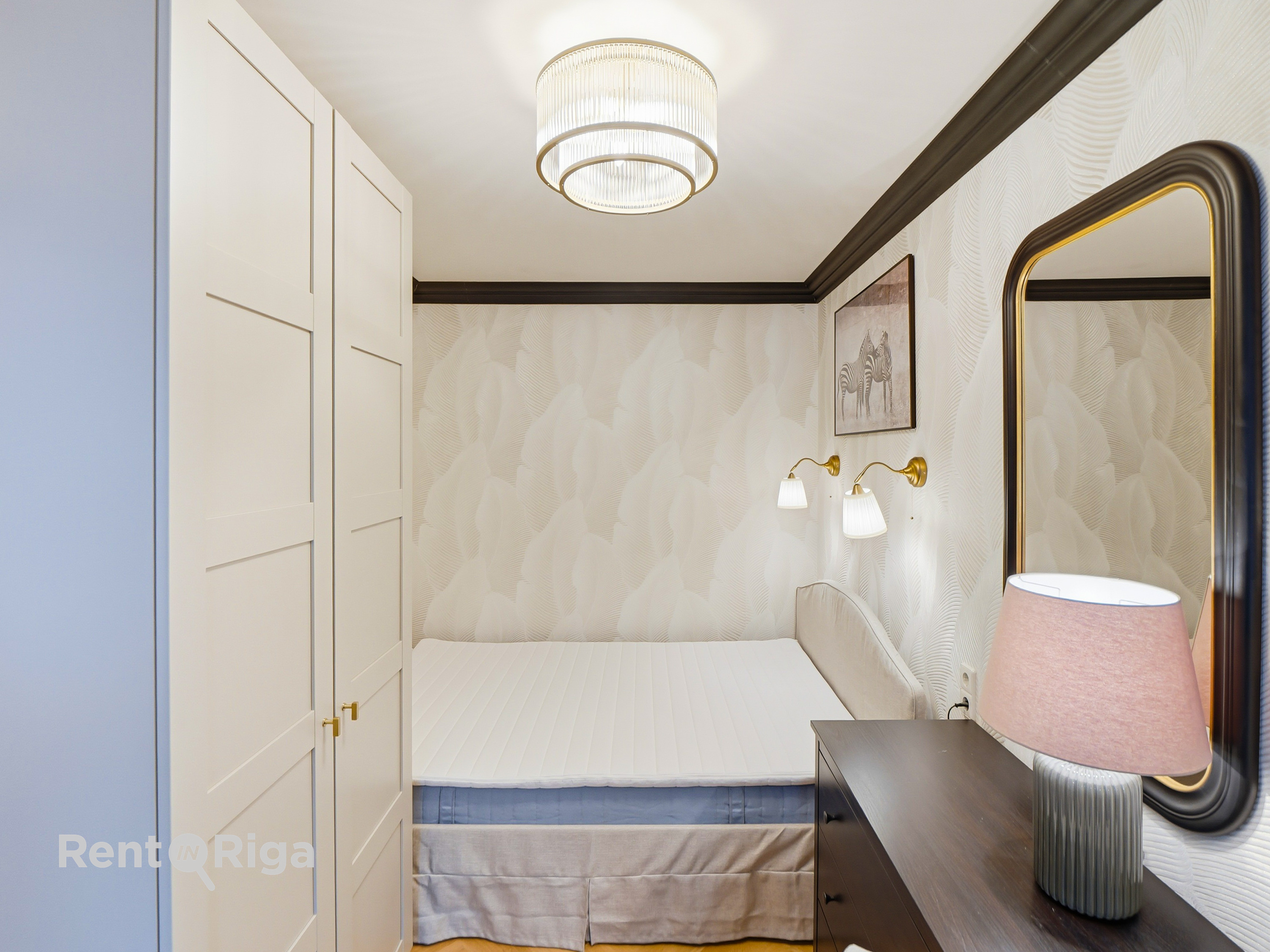 Izīrē dzīvokli, Ezermalas iela 4 - Attēls 1