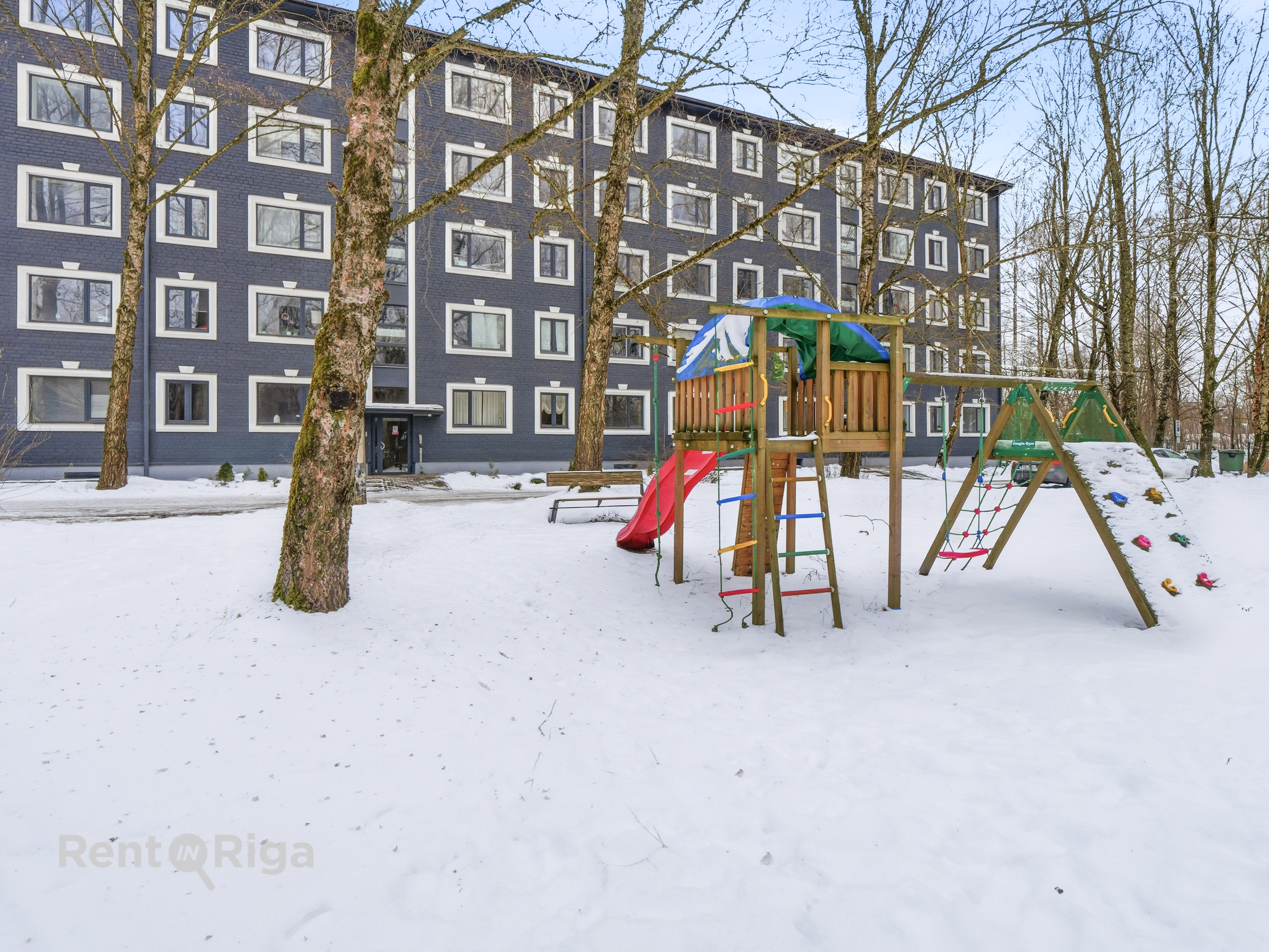 Izīrē dzīvokli, Ezermalas iela 4 - Attēls 1