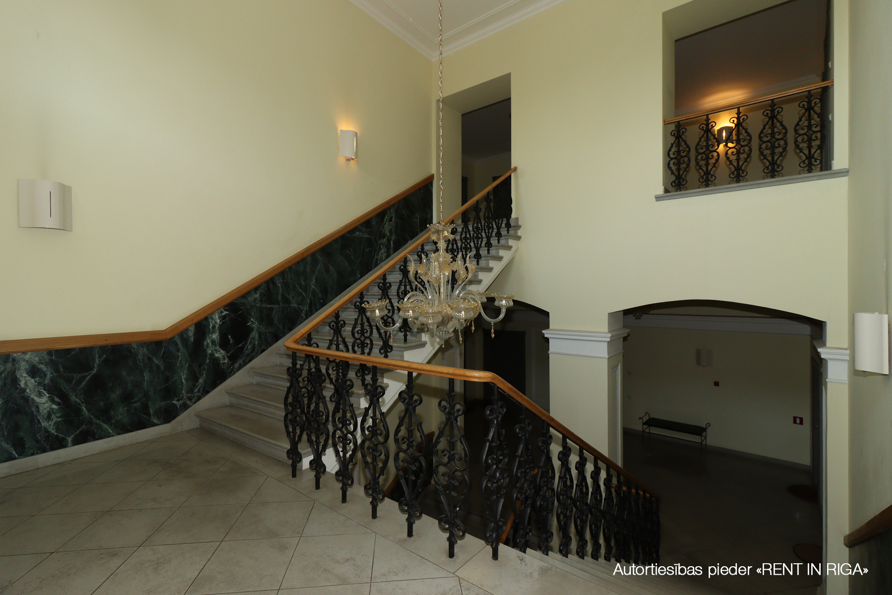 Pārdod dzīvokli, Palasta iela 9 - Attēls 1