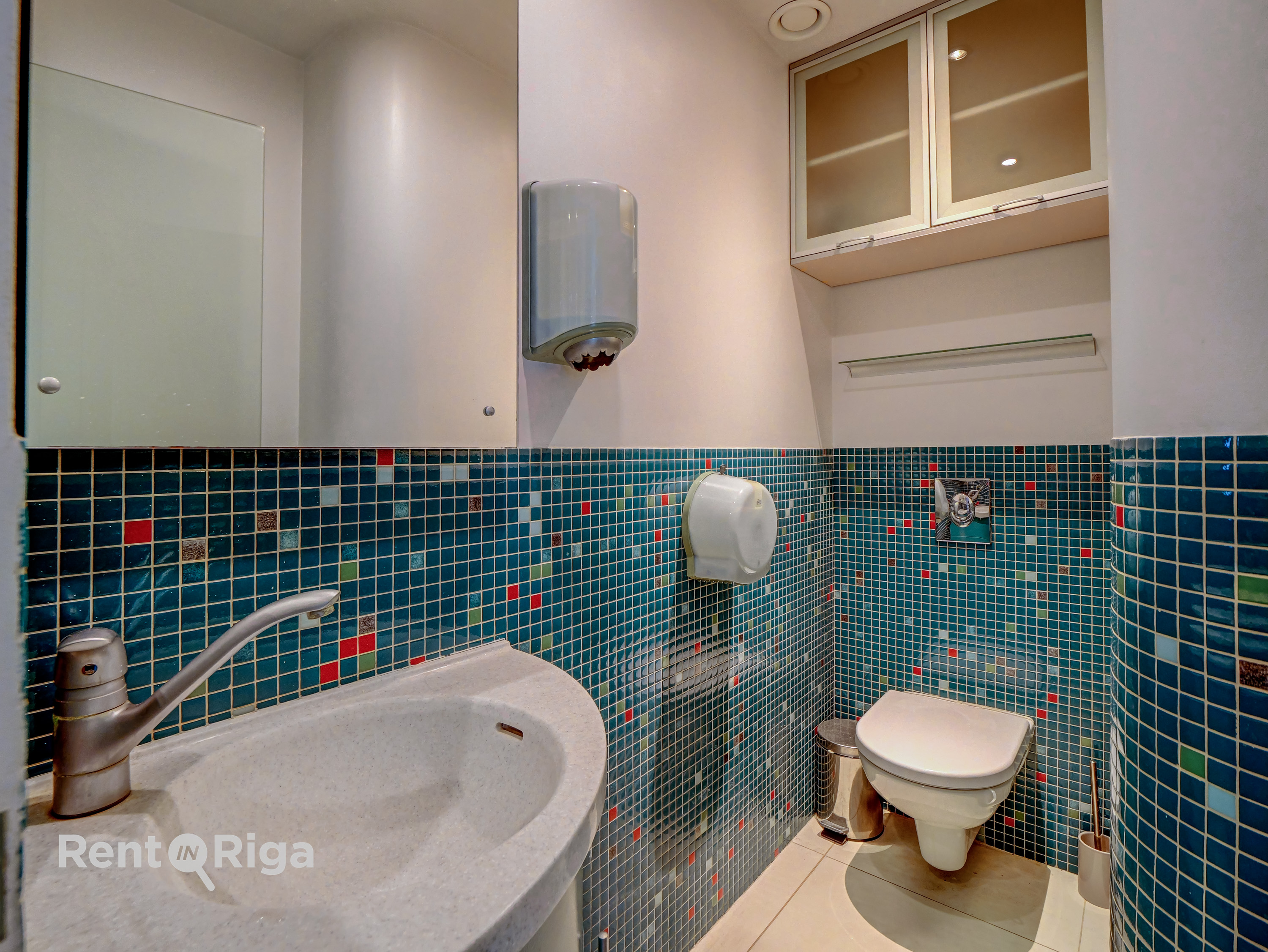 Retail premises for rent, Republikas laukums street - Image 1