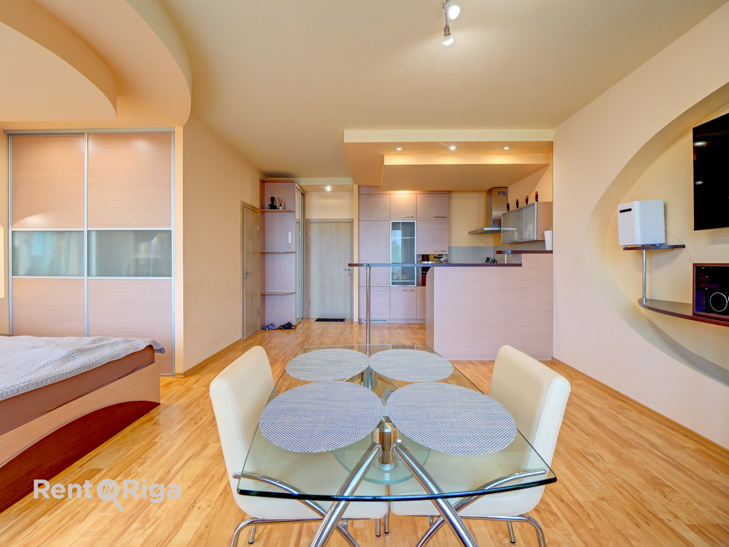 Apartment for sale, Pļavnieku street 9 - Image 1