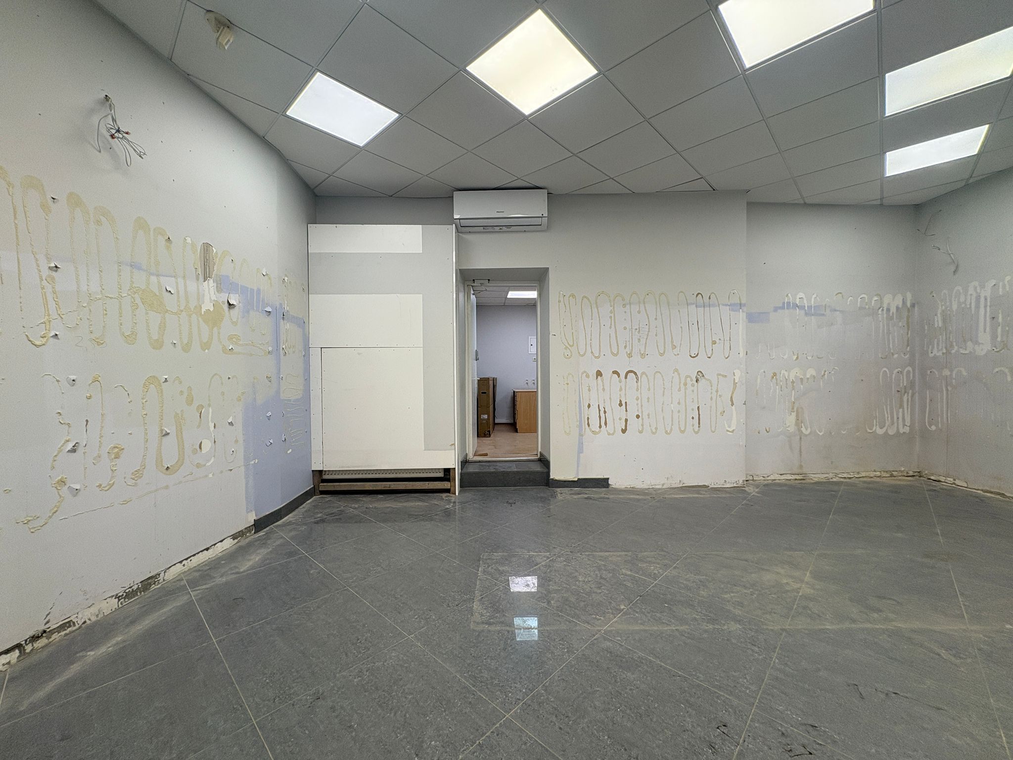 Iznomā tirdzniecības telpas, Barona iela - Attēls 1