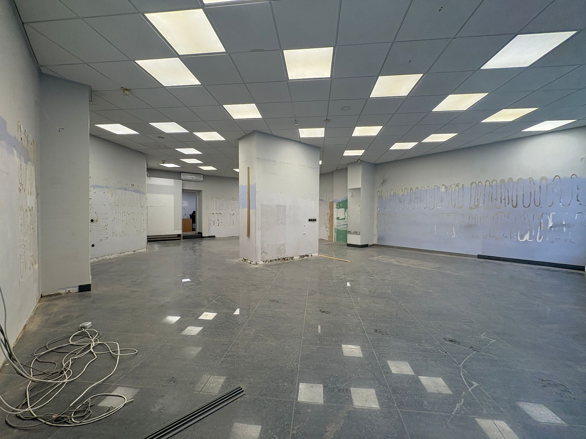 Iznomā tirdzniecības telpas, Barona iela - Attēls 1