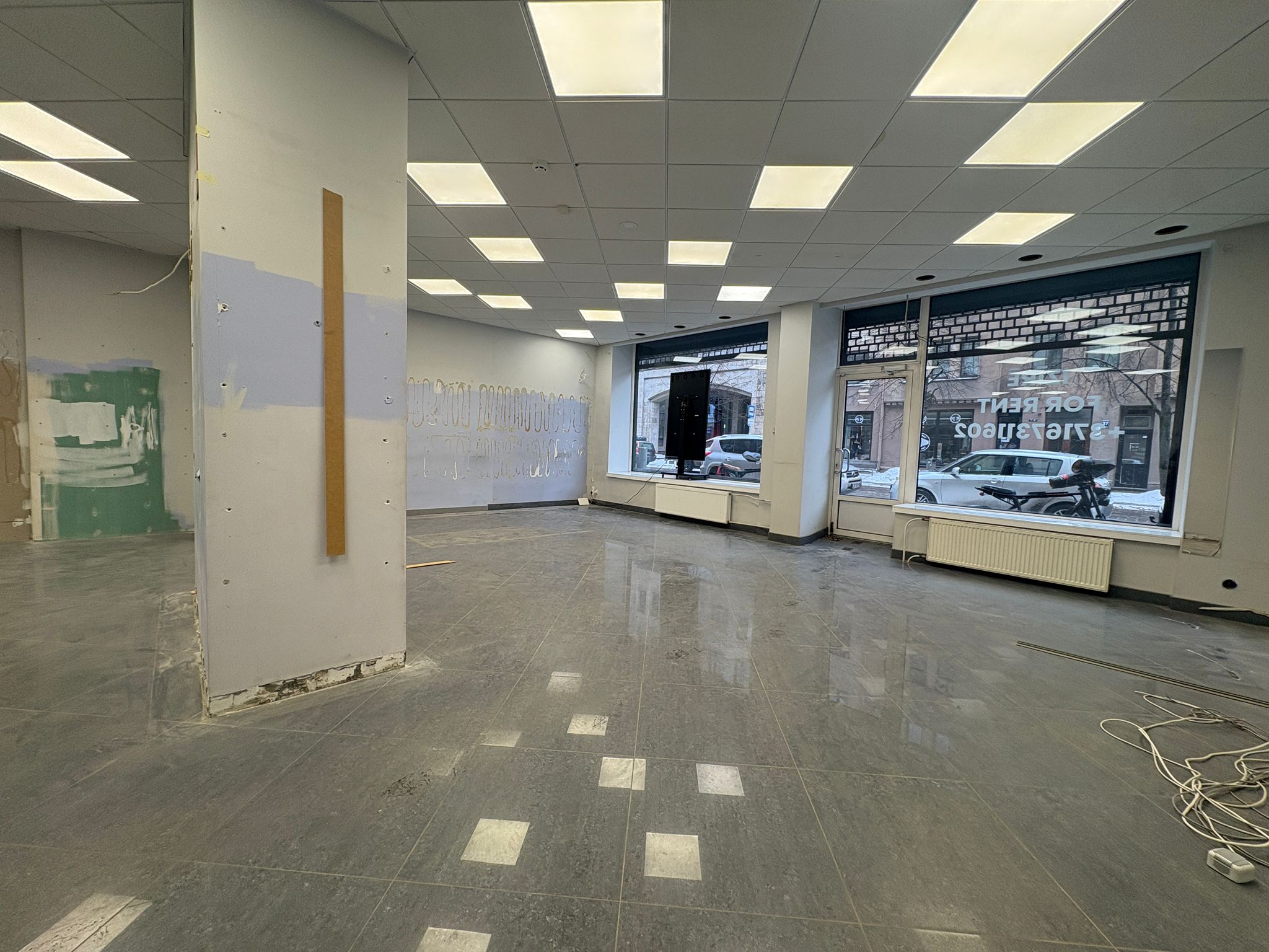 Iznomā tirdzniecības telpas, Barona iela - Attēls 1