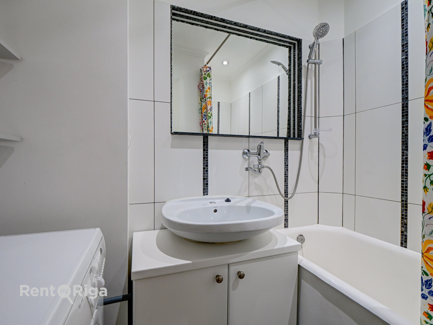 Izīrē dzīvokli, Hanzas iela 6 - Attēls 1