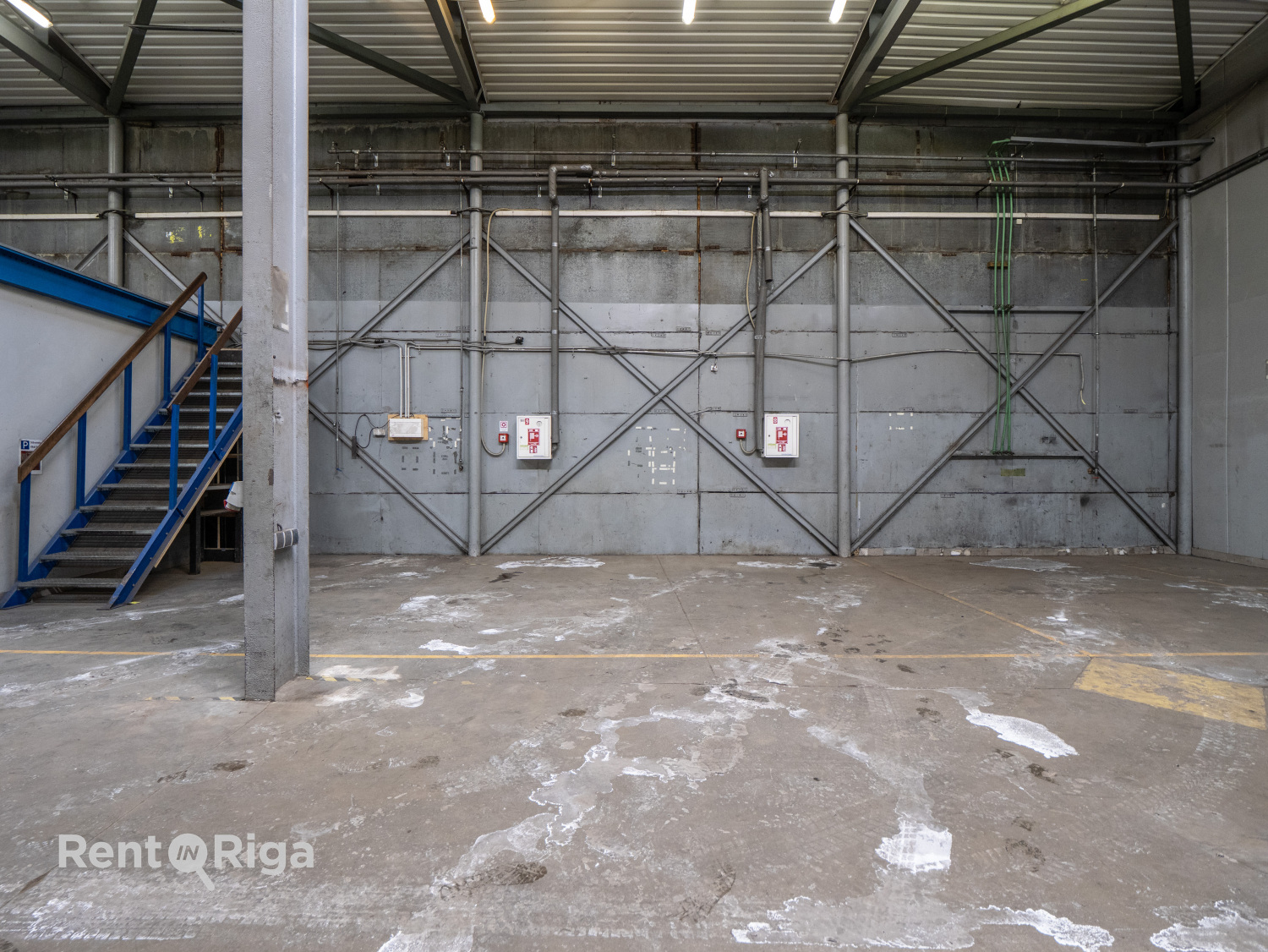 Iznomā noliktavu, Duntes iela - Attēls 1