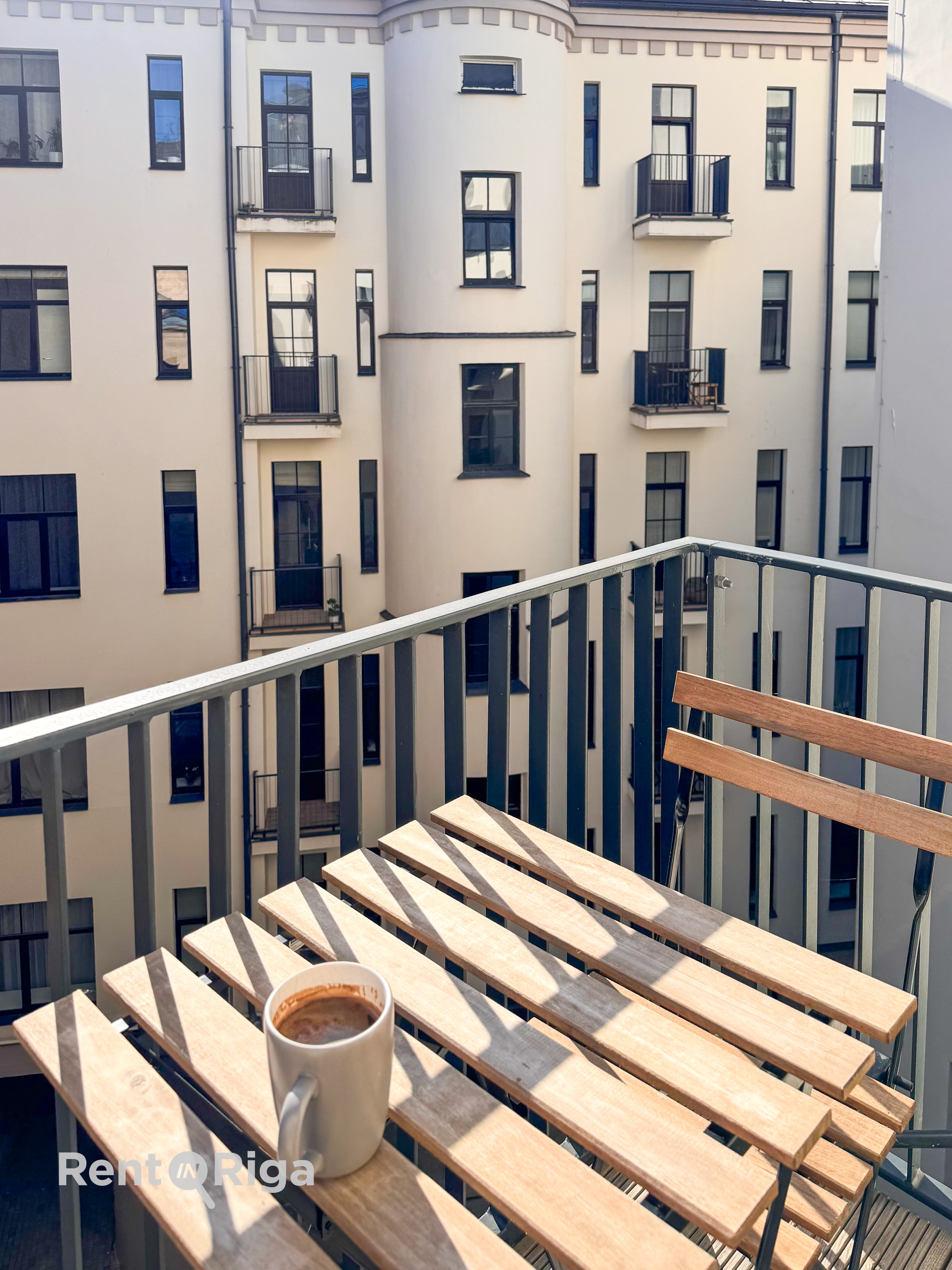 Pārdod dzīvokli, Aleksandra Čaka iela 26 - Attēls 1