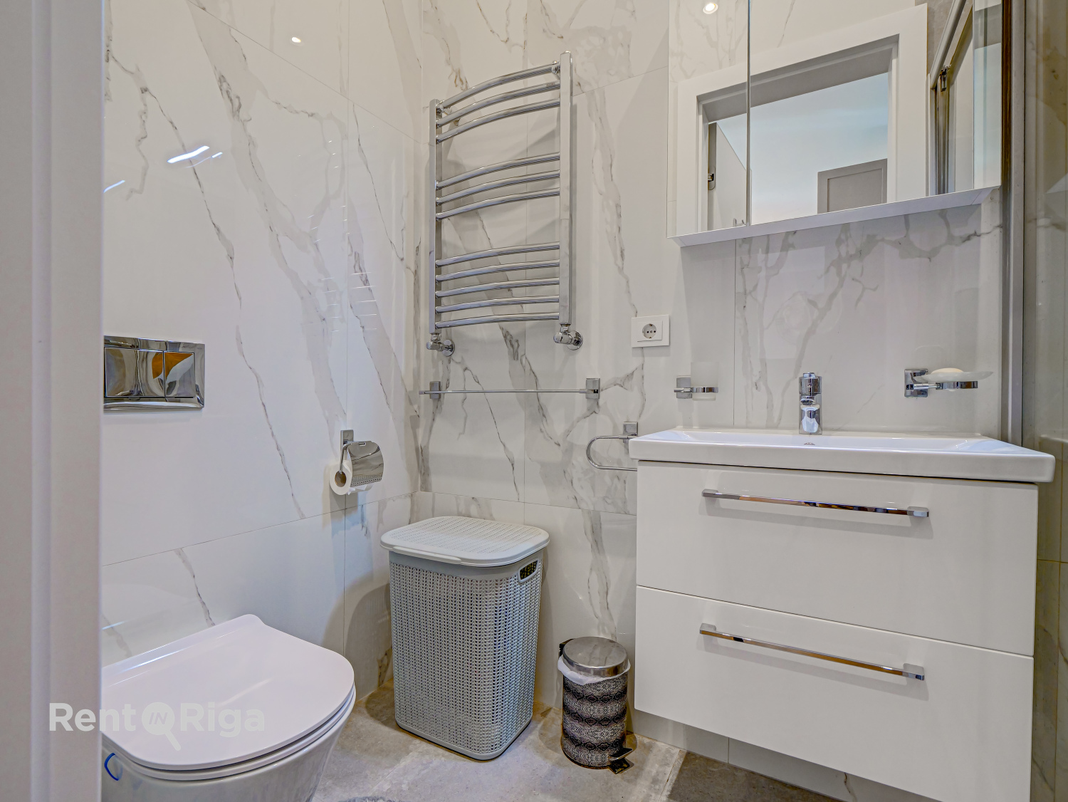 Pārdod dzīvokli, Aleksandra Čaka iela 26 - Attēls 1