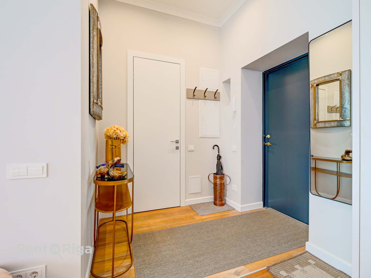 Pārdod dzīvokli, Aleksandra Čaka iela 26 - Attēls 1