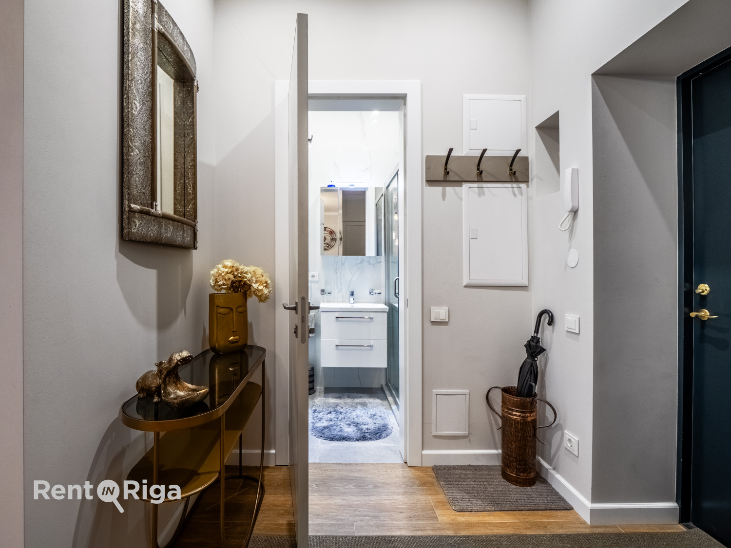 Pārdod dzīvokli, Aleksandra Čaka iela 26 - Attēls 1