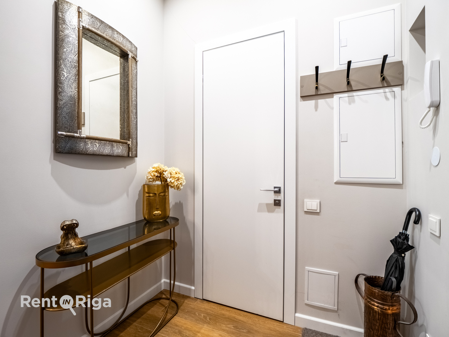 Pārdod dzīvokli, Aleksandra Čaka iela 26 - Attēls 1