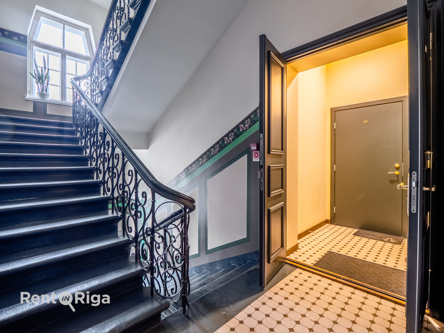 Pārdod dzīvokli, Aleksandra Čaka iela 26 - Attēls 1