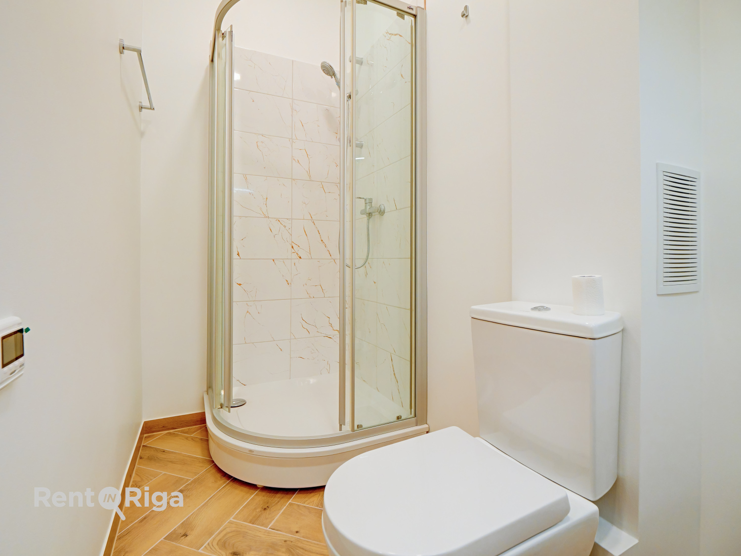 Pārdod dzīvokli, Ganību dambis iela 15 - Attēls 1