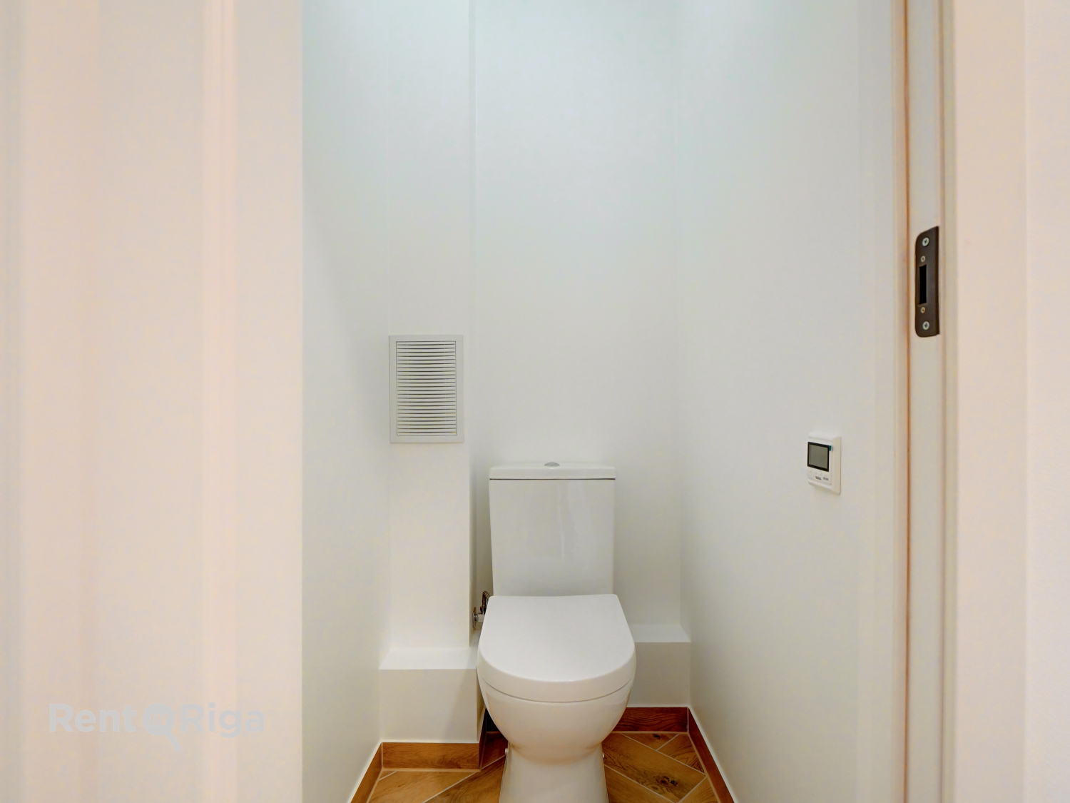 Pārdod dzīvokli, Ganību dambis iela 15 - Attēls 1