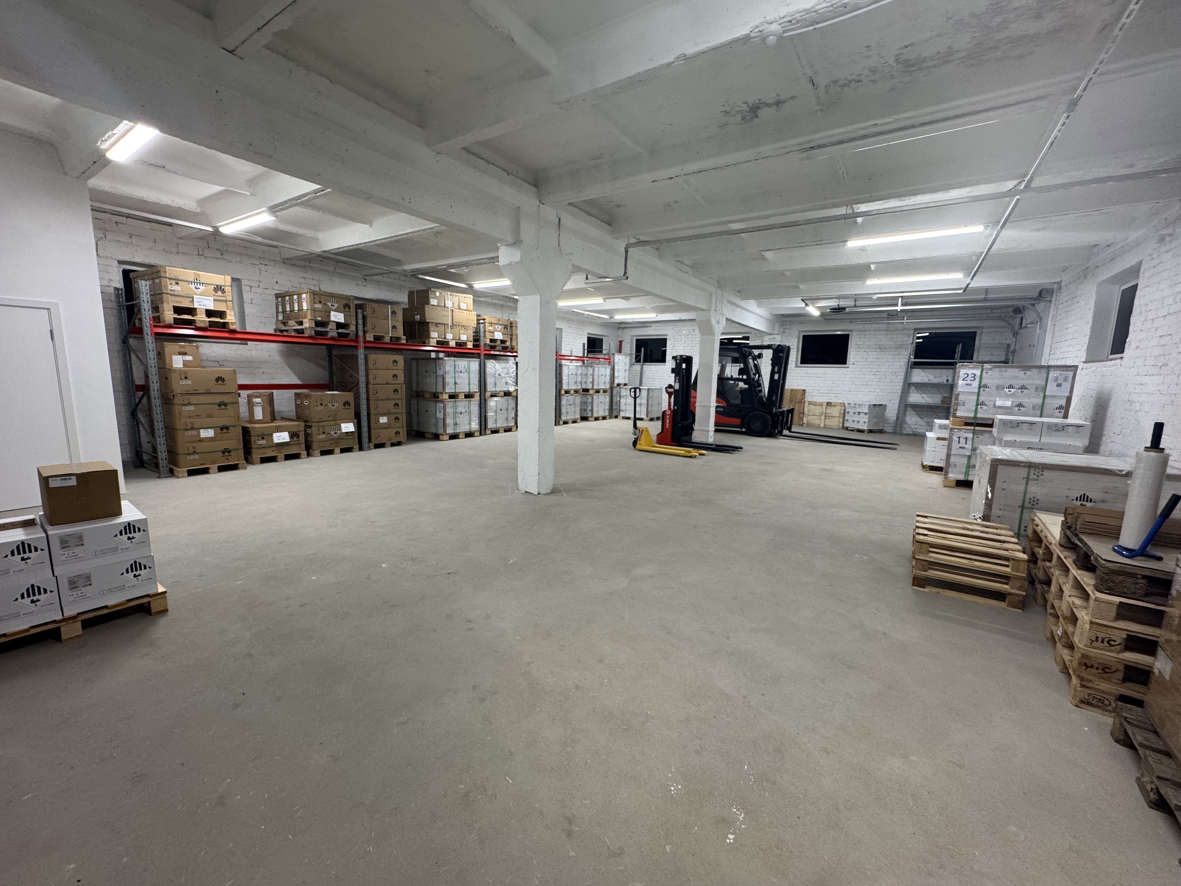 Pārdod tirdzniecības telpas, Šķērstes iela - Attēls 1