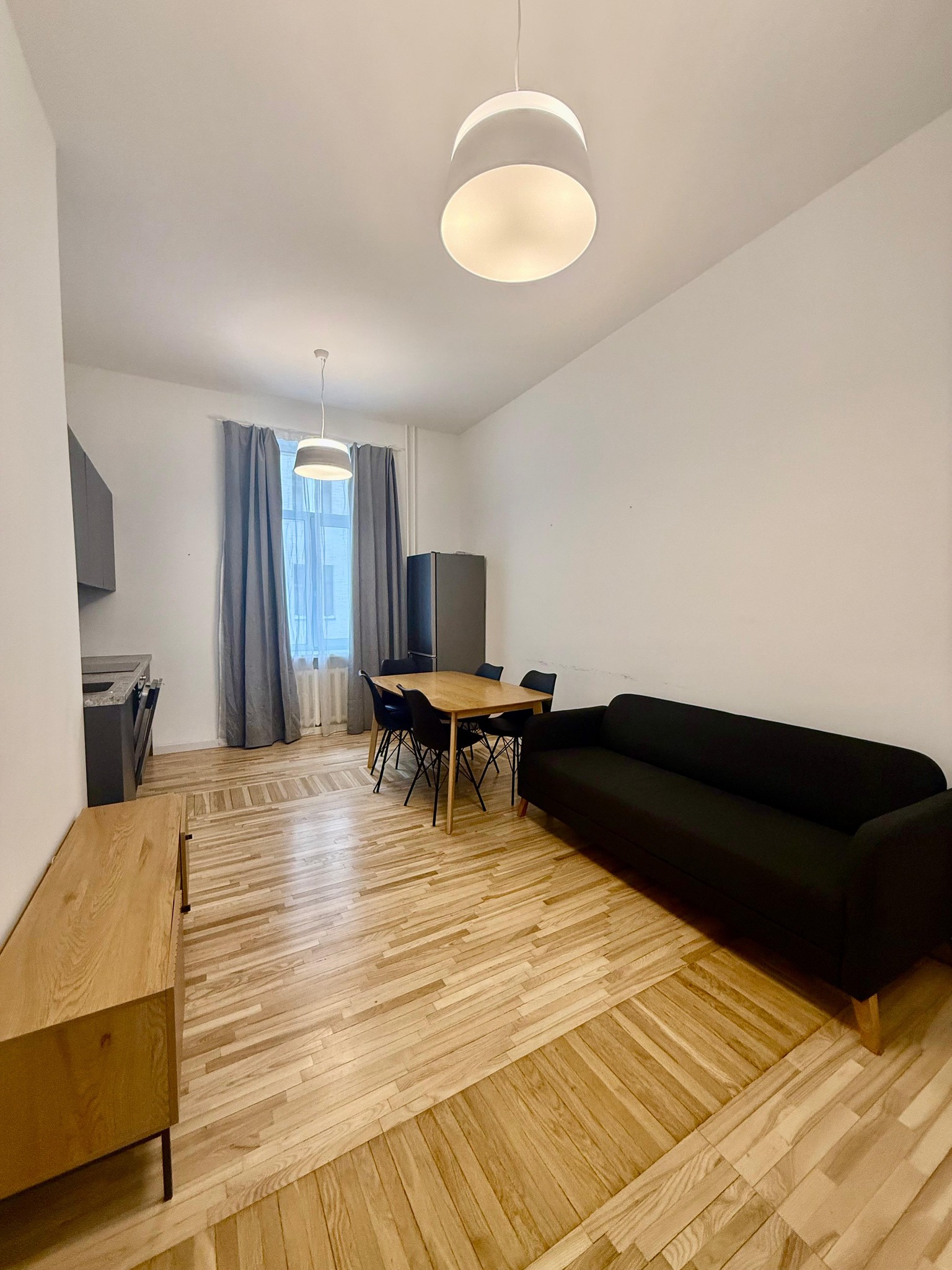 Izīrē dzīvokli, Skolas iela 13 - Attēls 1