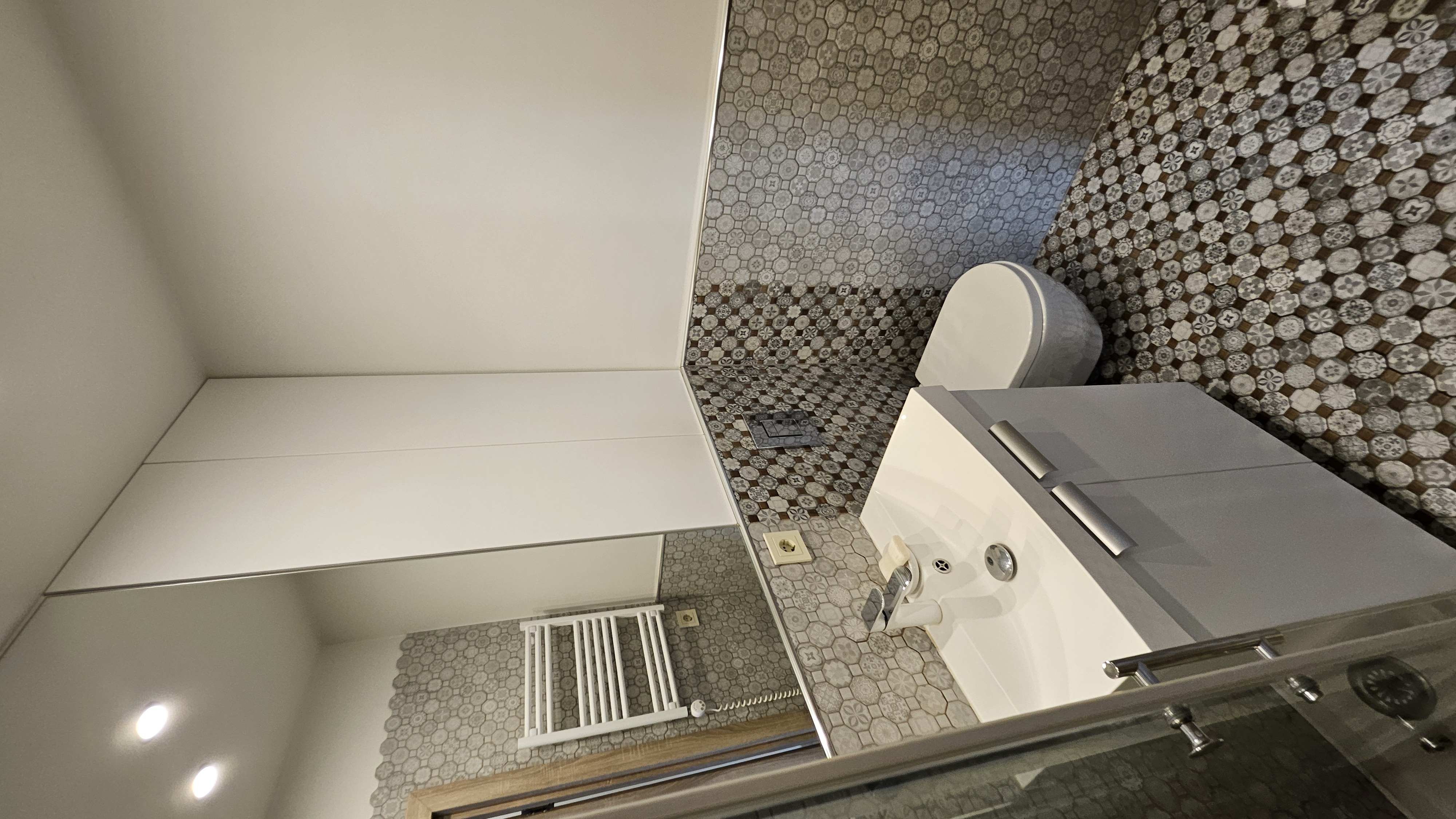 Izīrē dzīvokli, Rūdolfa iela 1 - Attēls 1