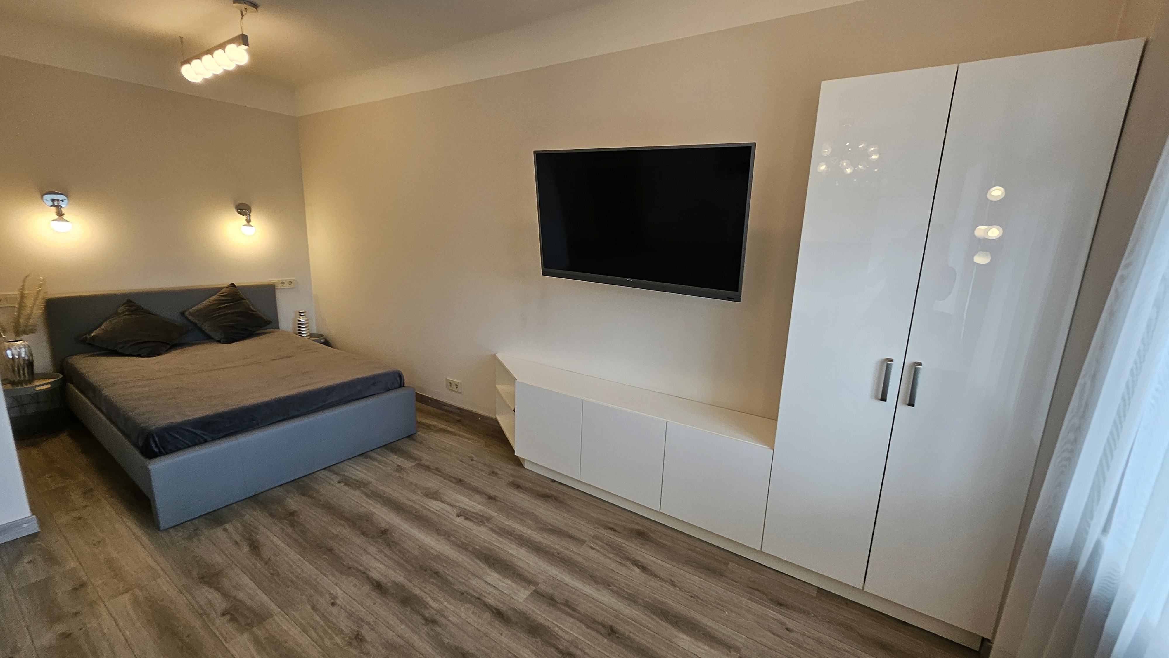 Izīrē dzīvokli, Rūdolfa iela 1 - Attēls 1