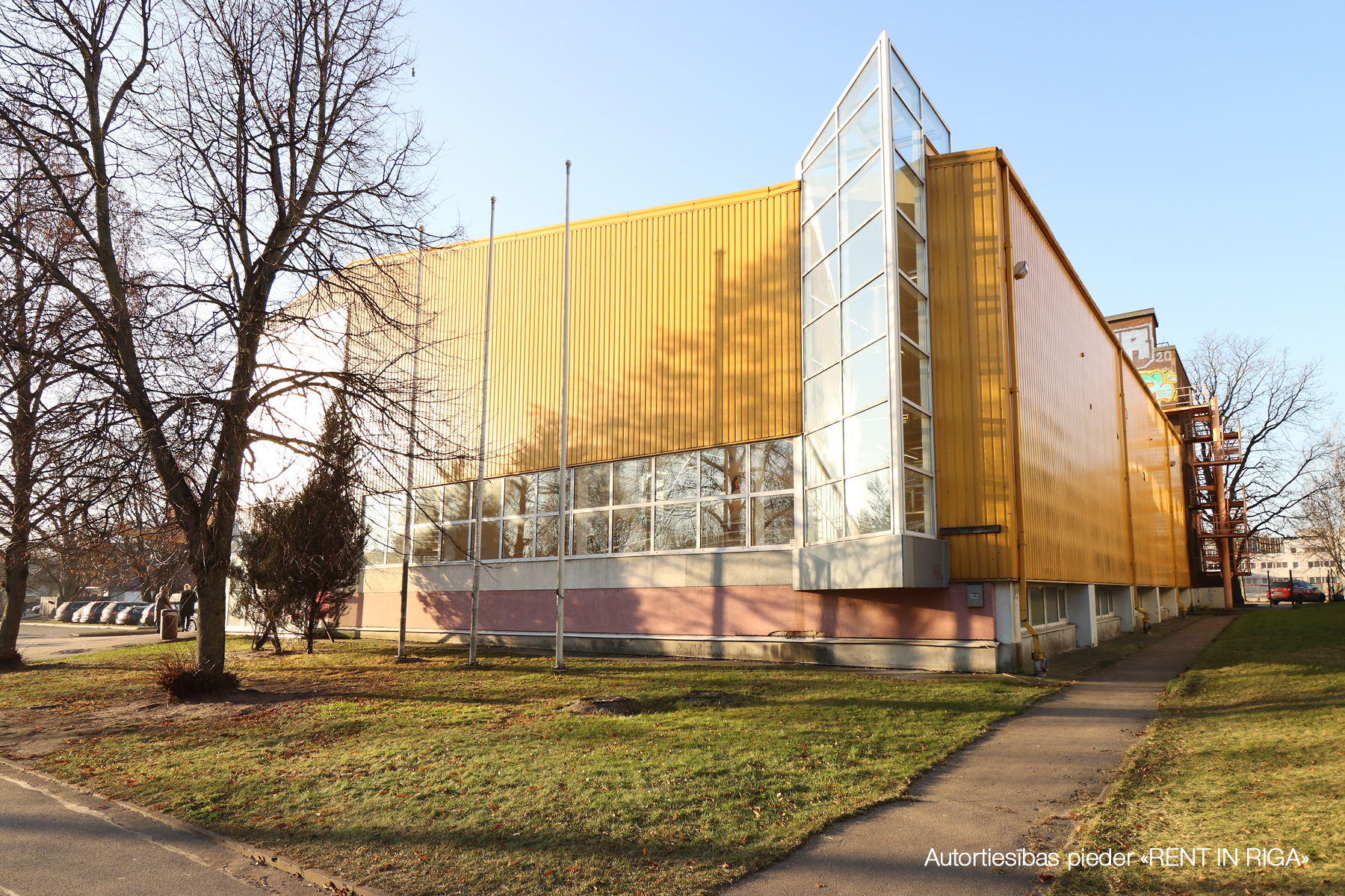 Iznomā tirdzniecības telpas, Deglava iela - Attēls 1