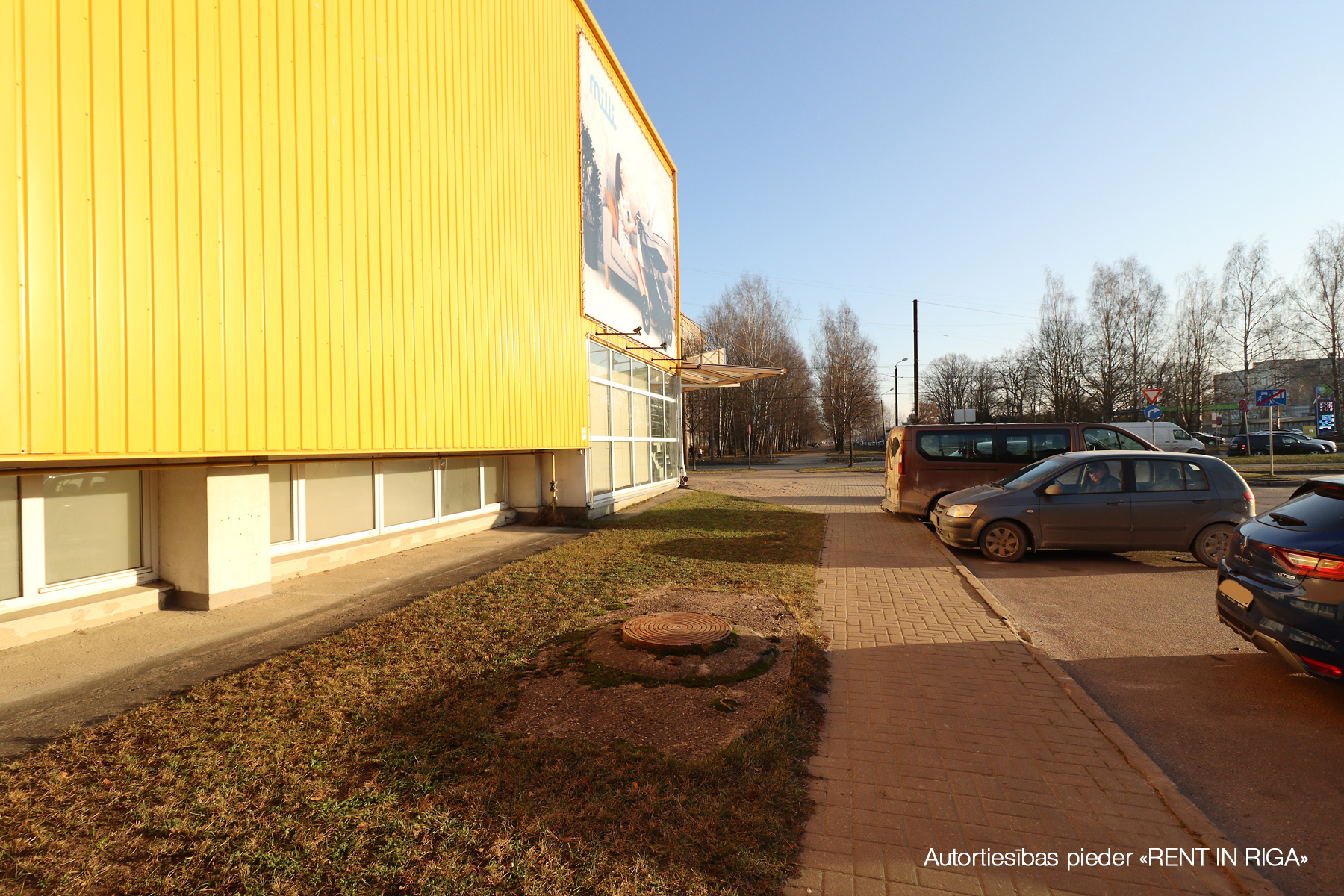 Iznomā tirdzniecības telpas, Deglava iela - Attēls 1