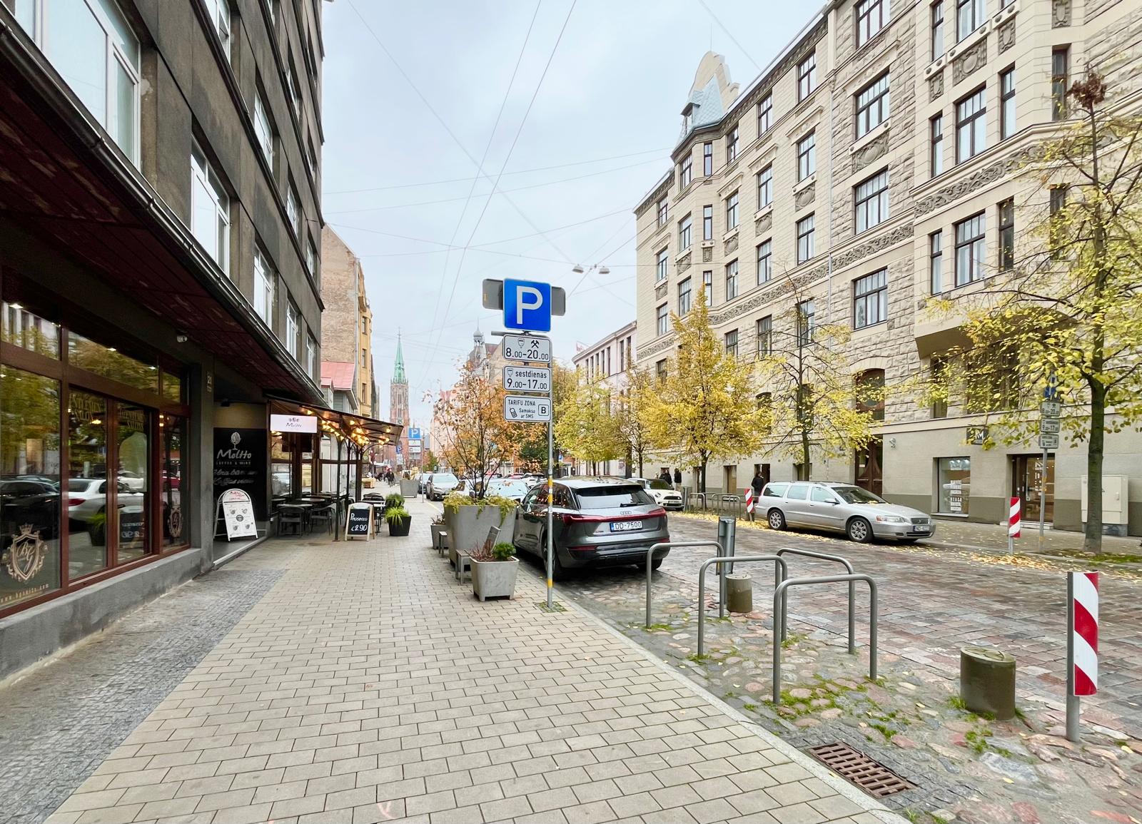 Pārdod dzīvokli, Akas iela 4 - Attēls 1