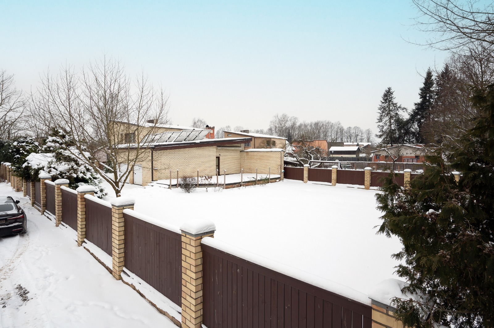 Pārdod māju, Dauguļu iela - Attēls 1