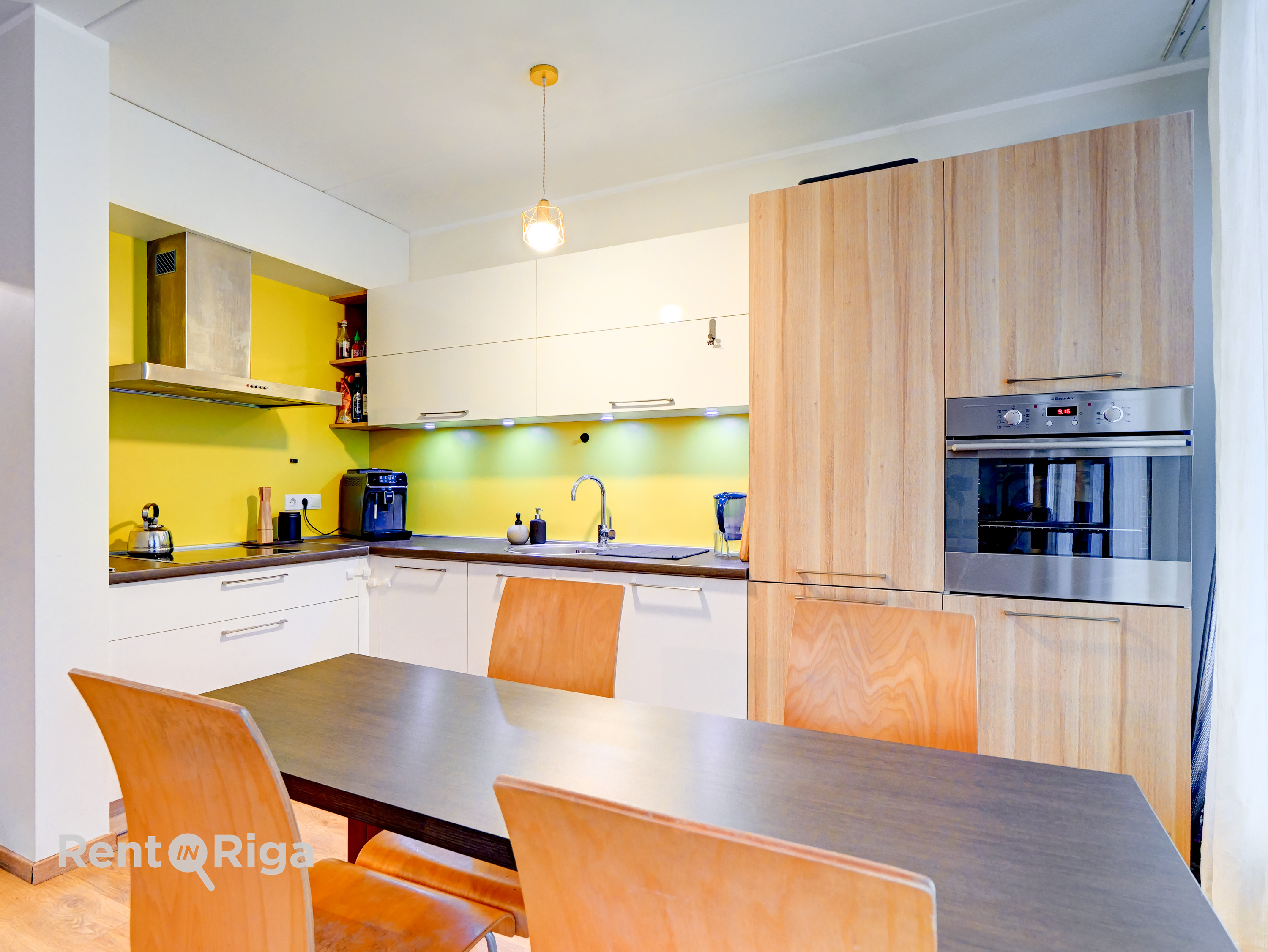 Izīrē dzīvokli, Zaļenieku iela 21 - Attēls 1