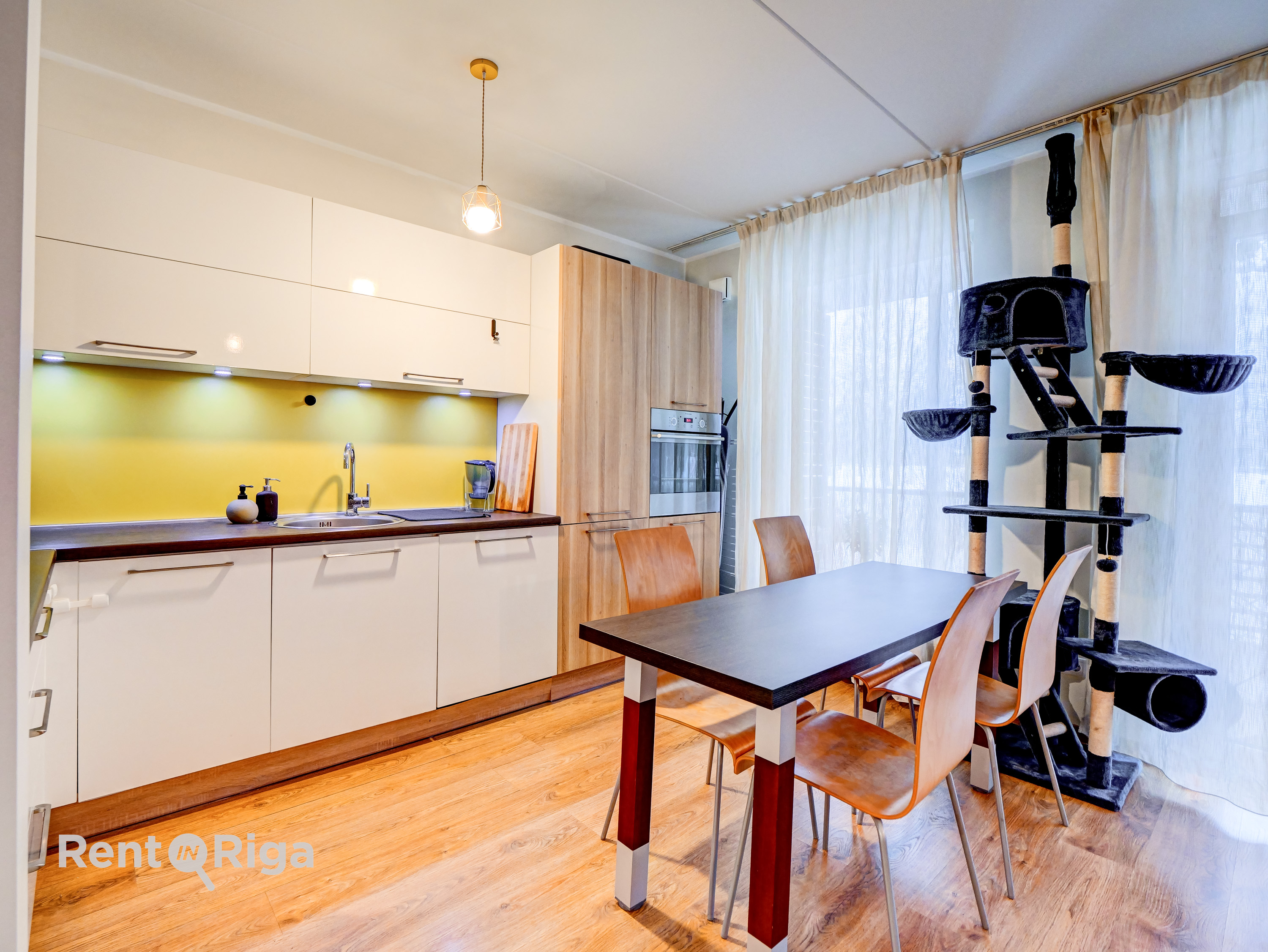 Izīrē dzīvokli, Zaļenieku iela 21 - Attēls 1