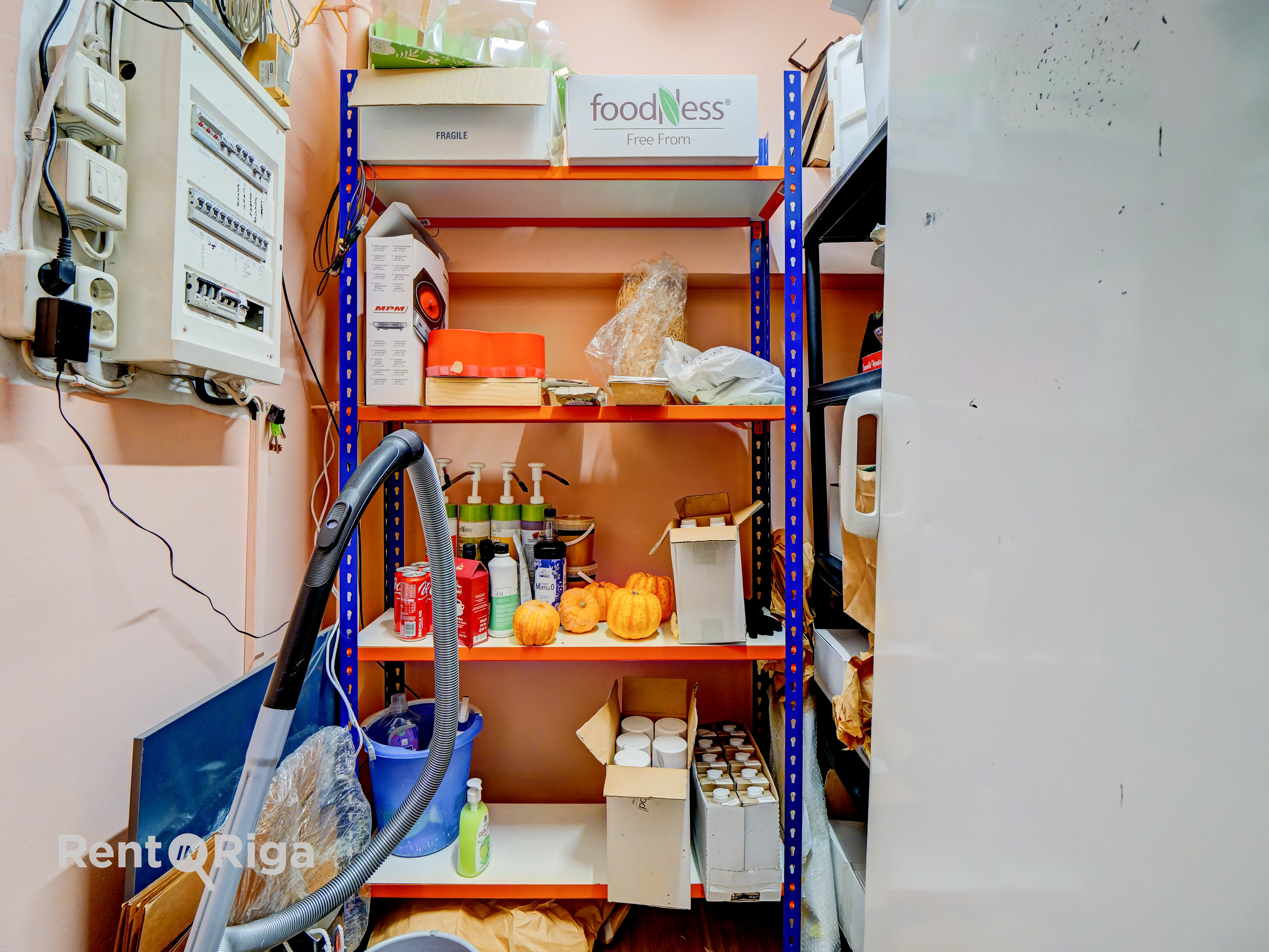 Retail premises for rent, Terbatas street - Image 1