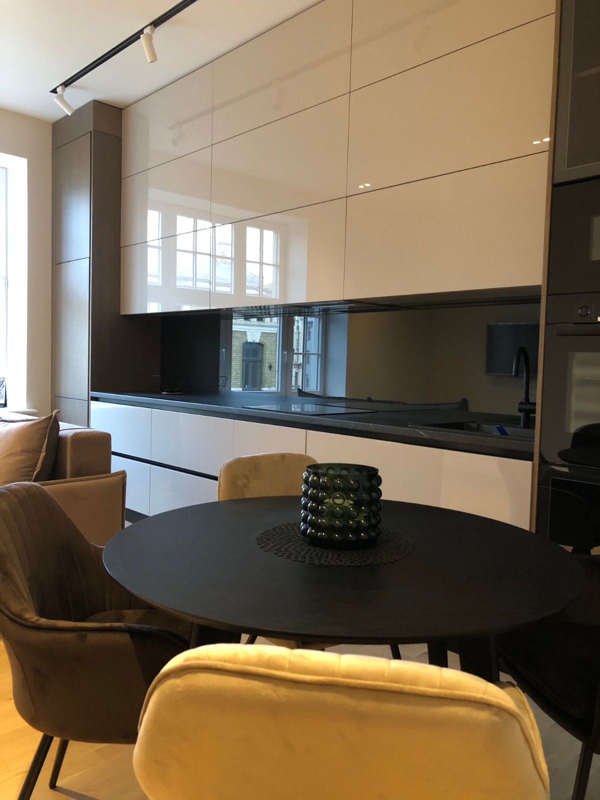 Apartment for rent, Krišjāņa Barona street 14 - Image 1