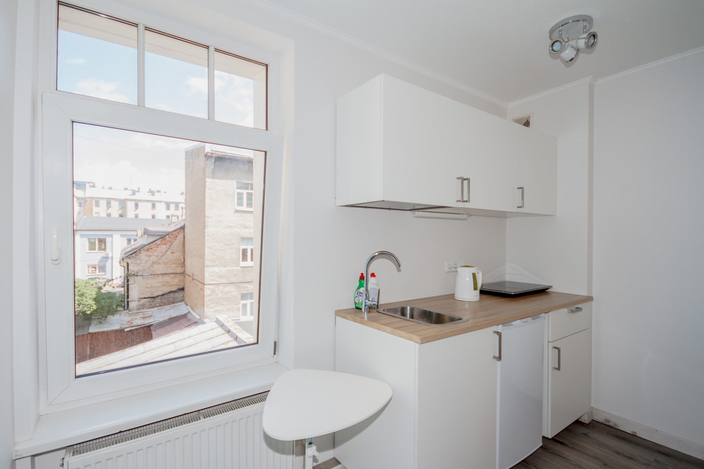 Izīrē dzīvokli, Čaka iela 126A - Attēls 1