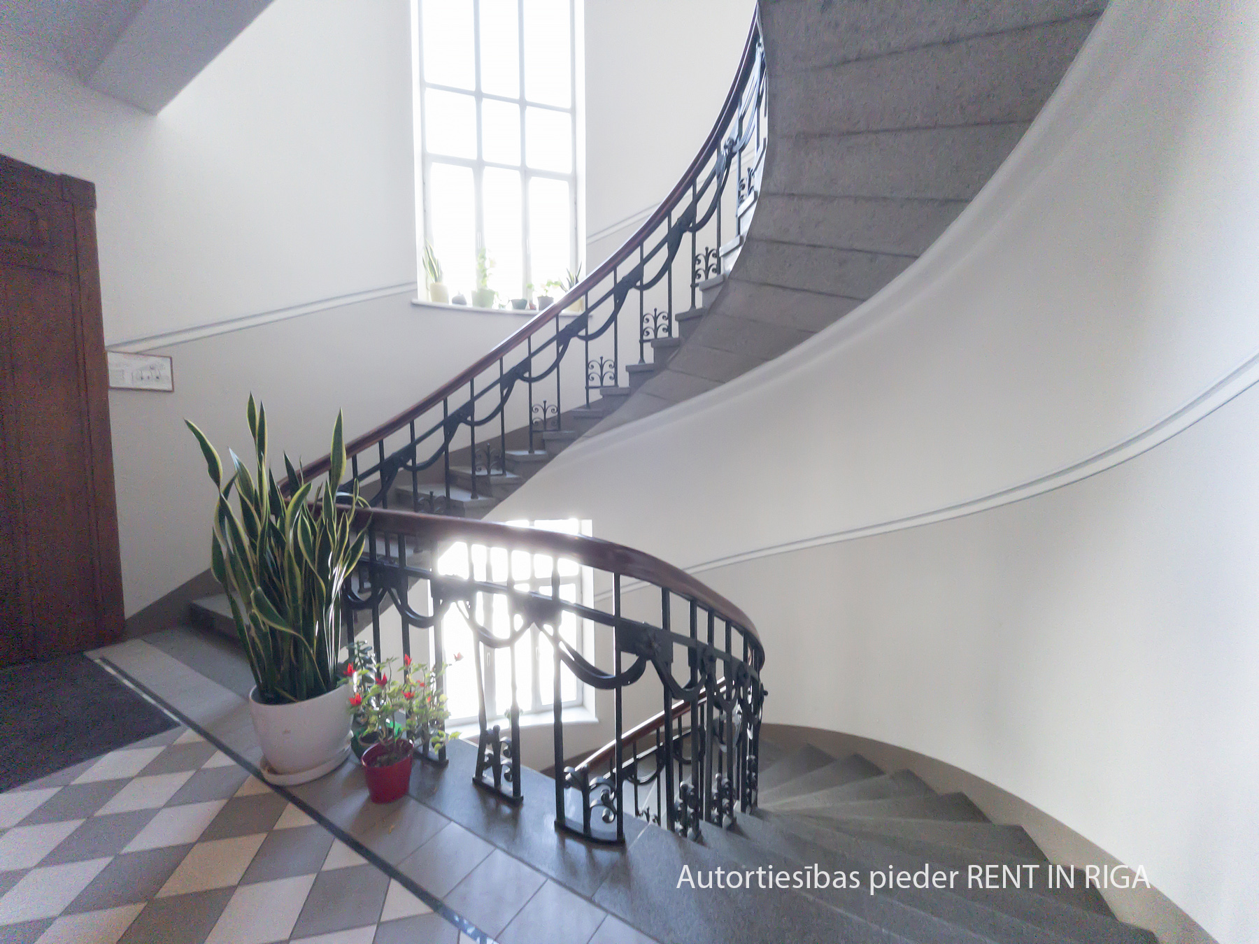 Iznomā biroju, Elizabetes iela - Attēls 1