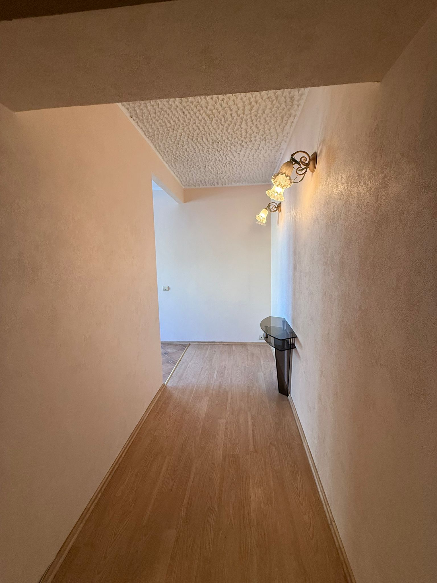 Izīrē dzīvokli, Jukuma Vācieša iela 12 - Attēls 1