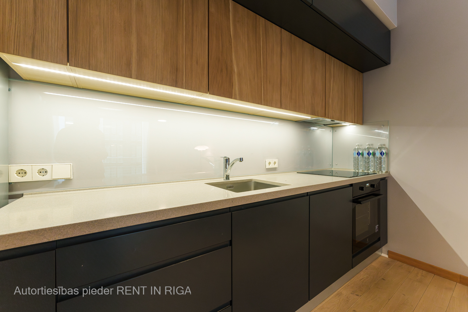 Pārdod dzīvokli, Dzirnavu iela 83 - Attēls 1