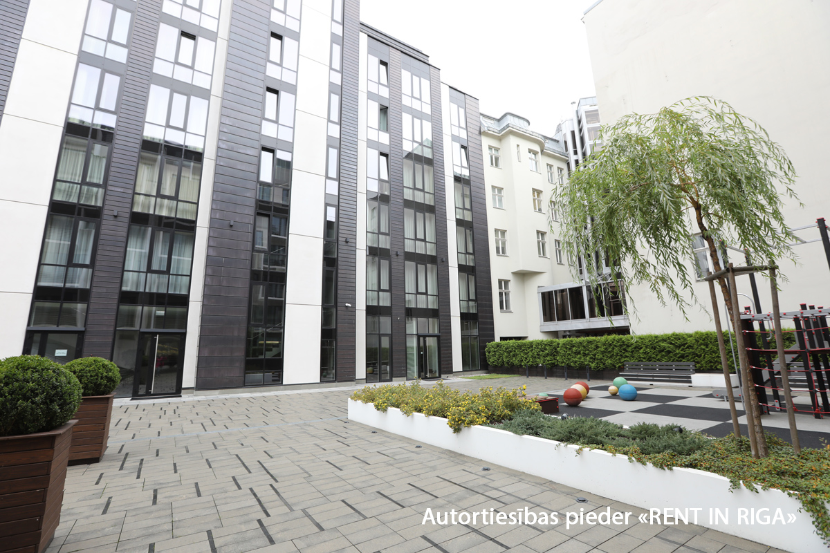 Pārdod dzīvokli, Dzirnavu iela 83 - Attēls 1