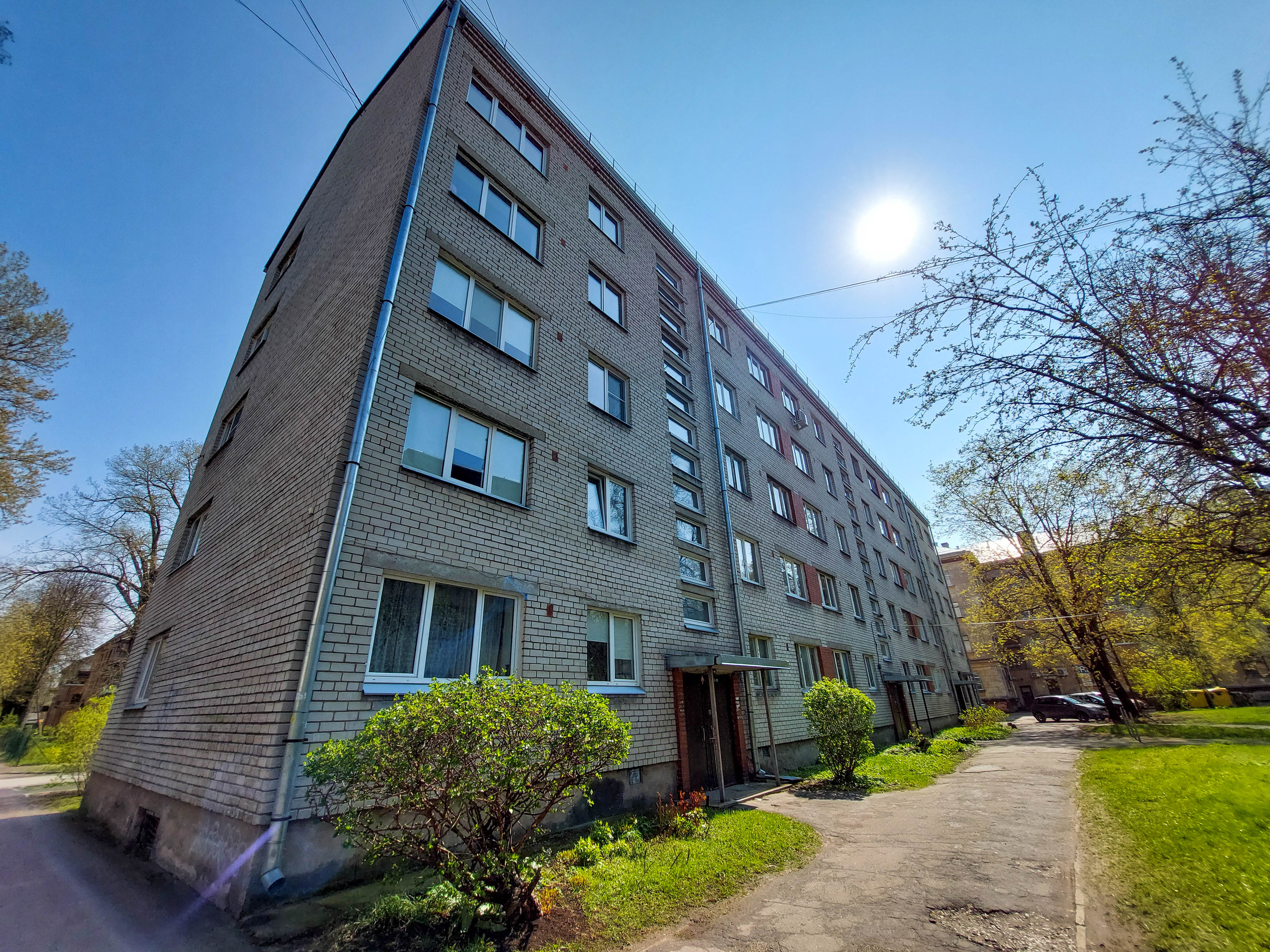 Pārdod dzīvokli, Palmu iela 18 - Attēls 1