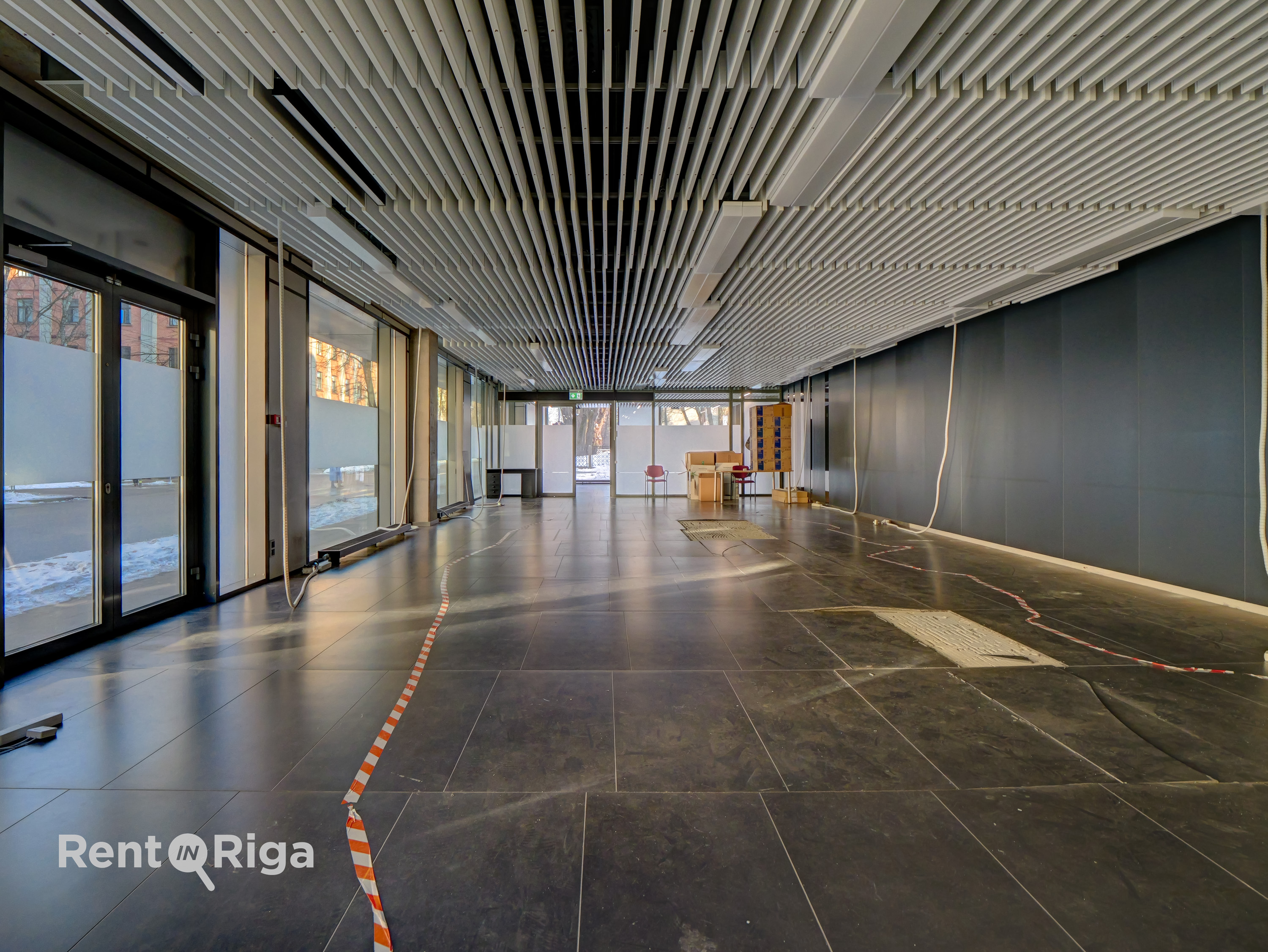 Iznomā tirdzniecības telpas, Kr. Valdemāra iela - Attēls 1