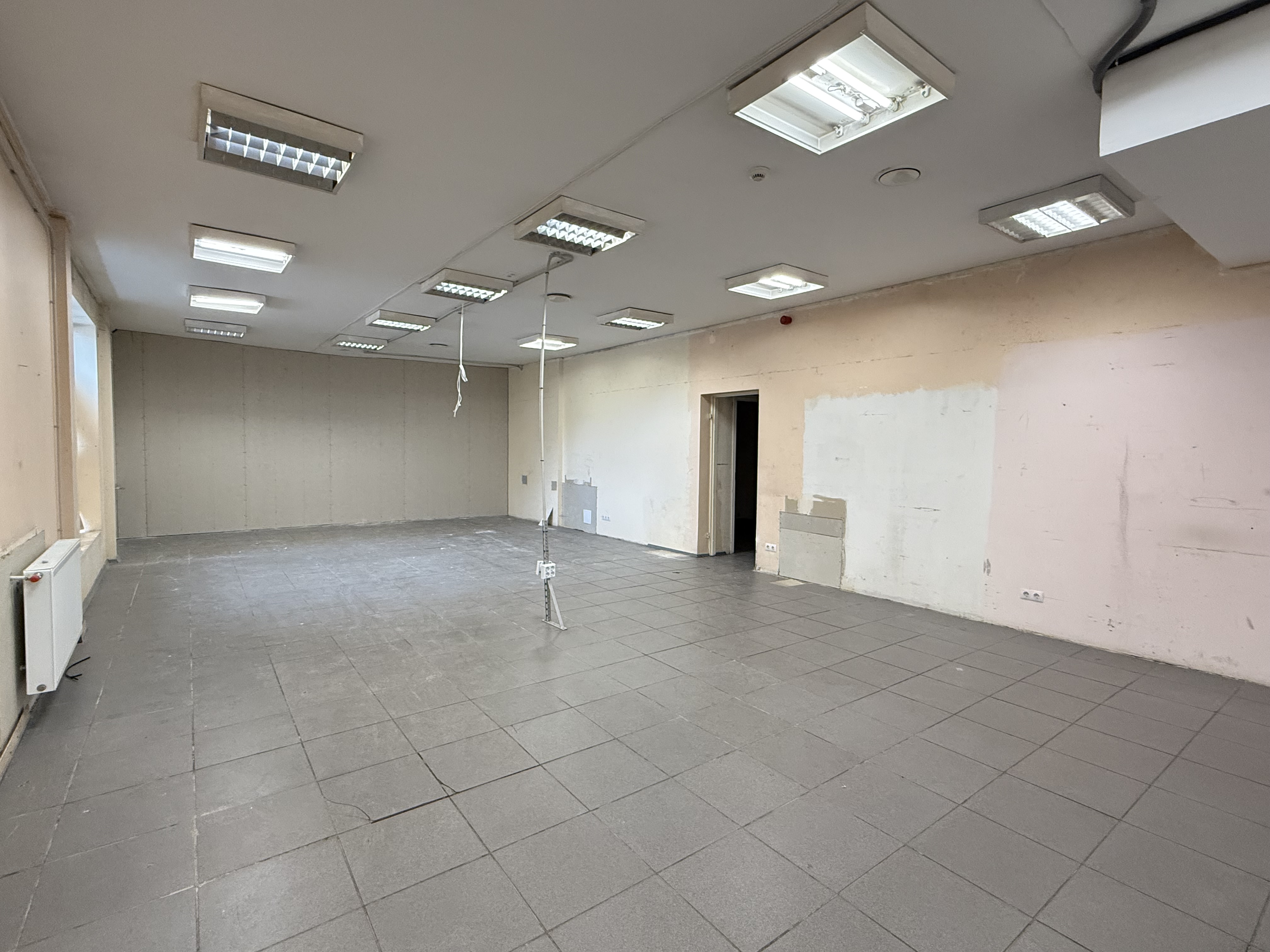 Retail premises for rent, Pētersalas street - Image 1