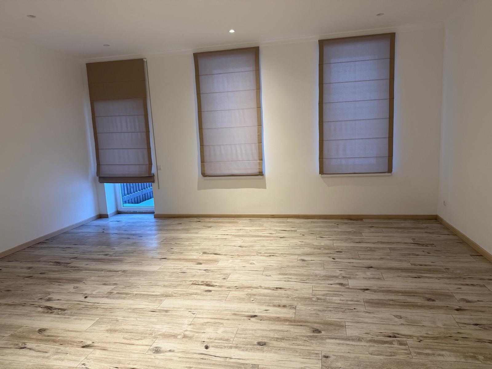 Izīrē māju, Brūkleņu iela - Attēls 1