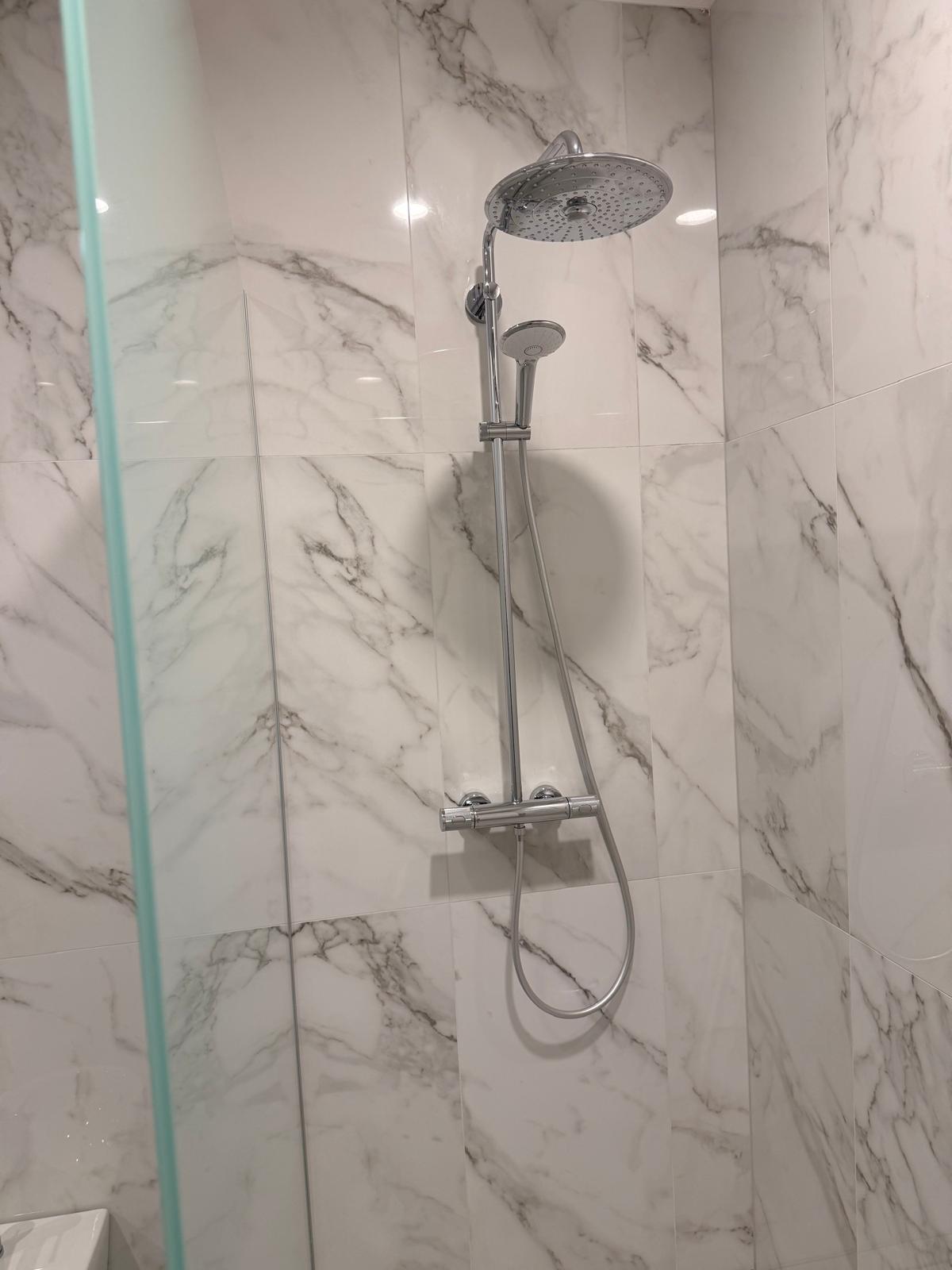 Izīrē māju, Brūkleņu iela - Attēls 1