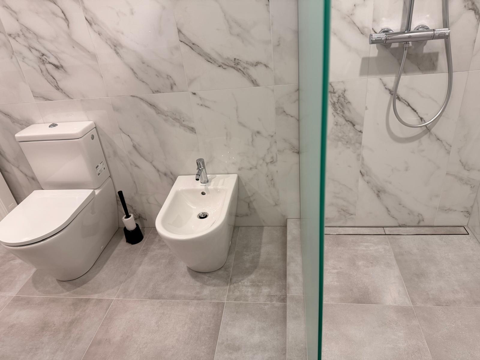 Izīrē māju, Brūkleņu iela - Attēls 1