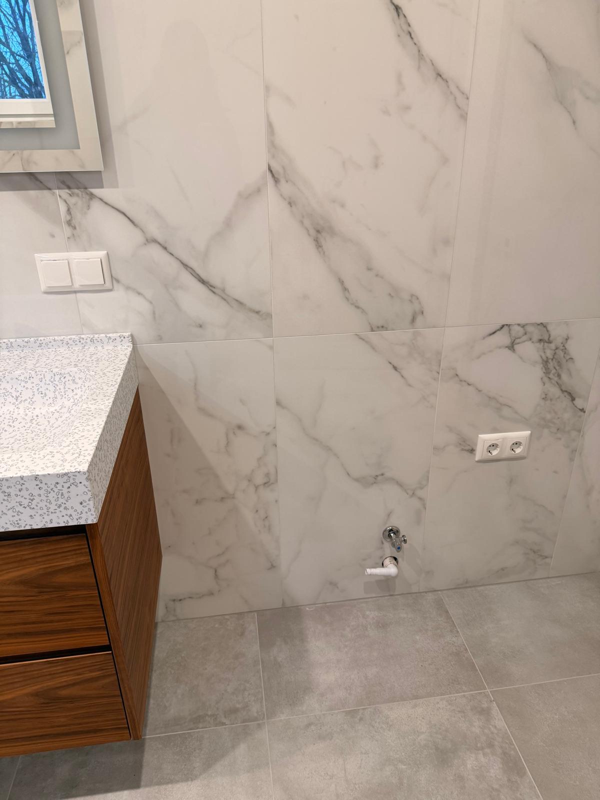 Izīrē māju, Brūkleņu iela - Attēls 1