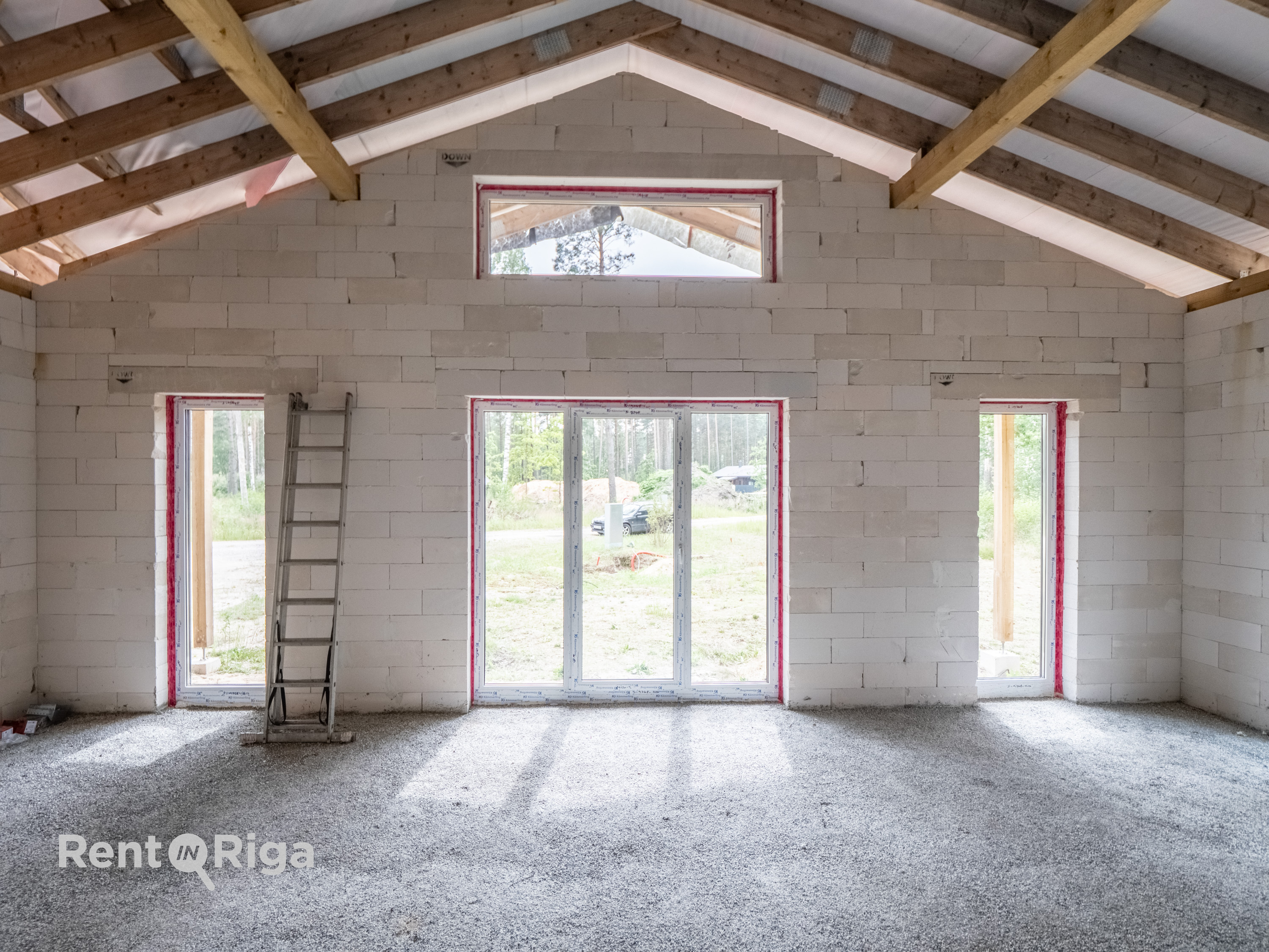 Pārdod māju, Irbeņu iela - Attēls 1